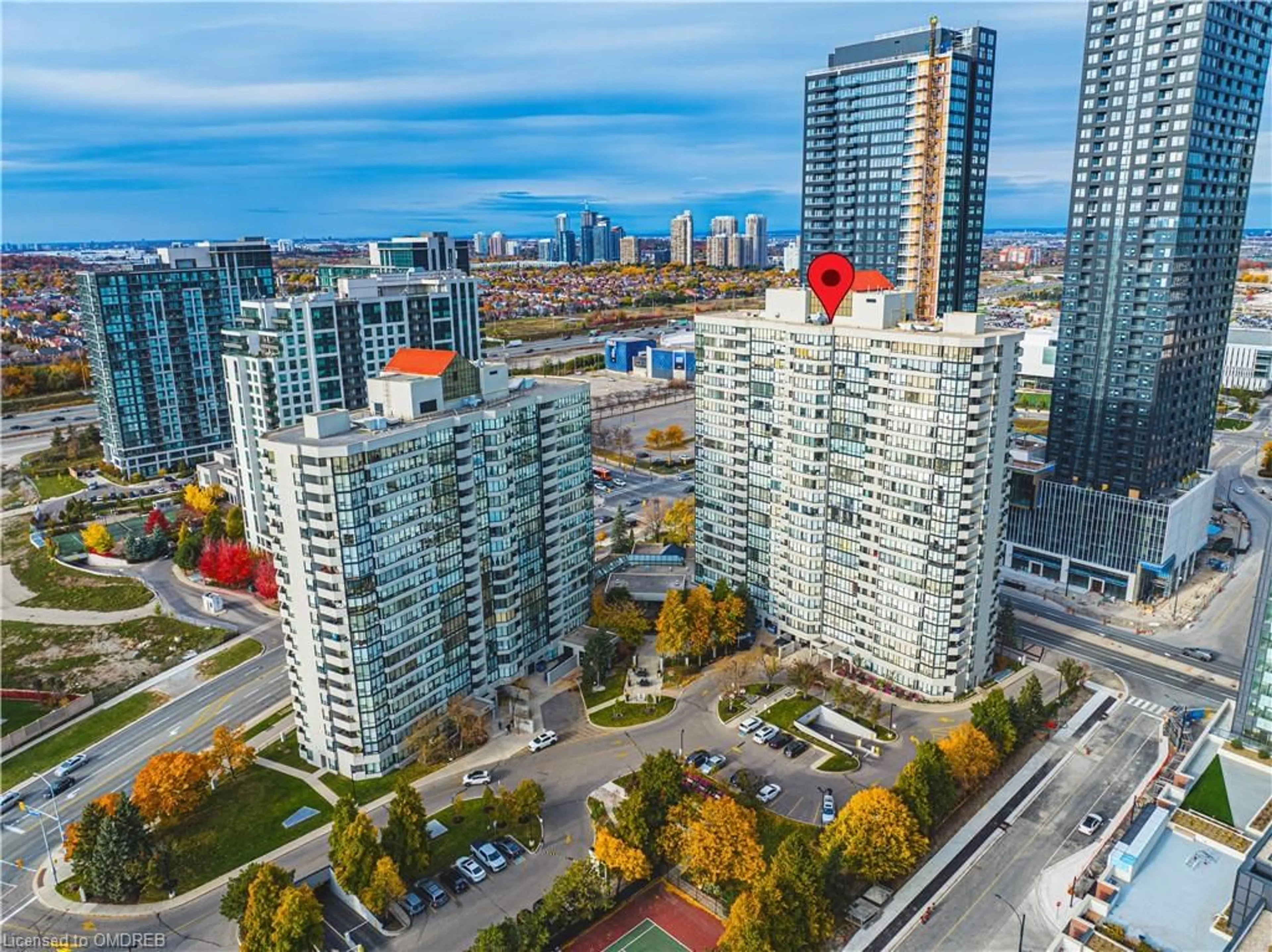 A pic from exterior of the house or condo, the view of city buildings for 330 Rathburn Rd #908, Mississauga Ontario L5B 3Y1