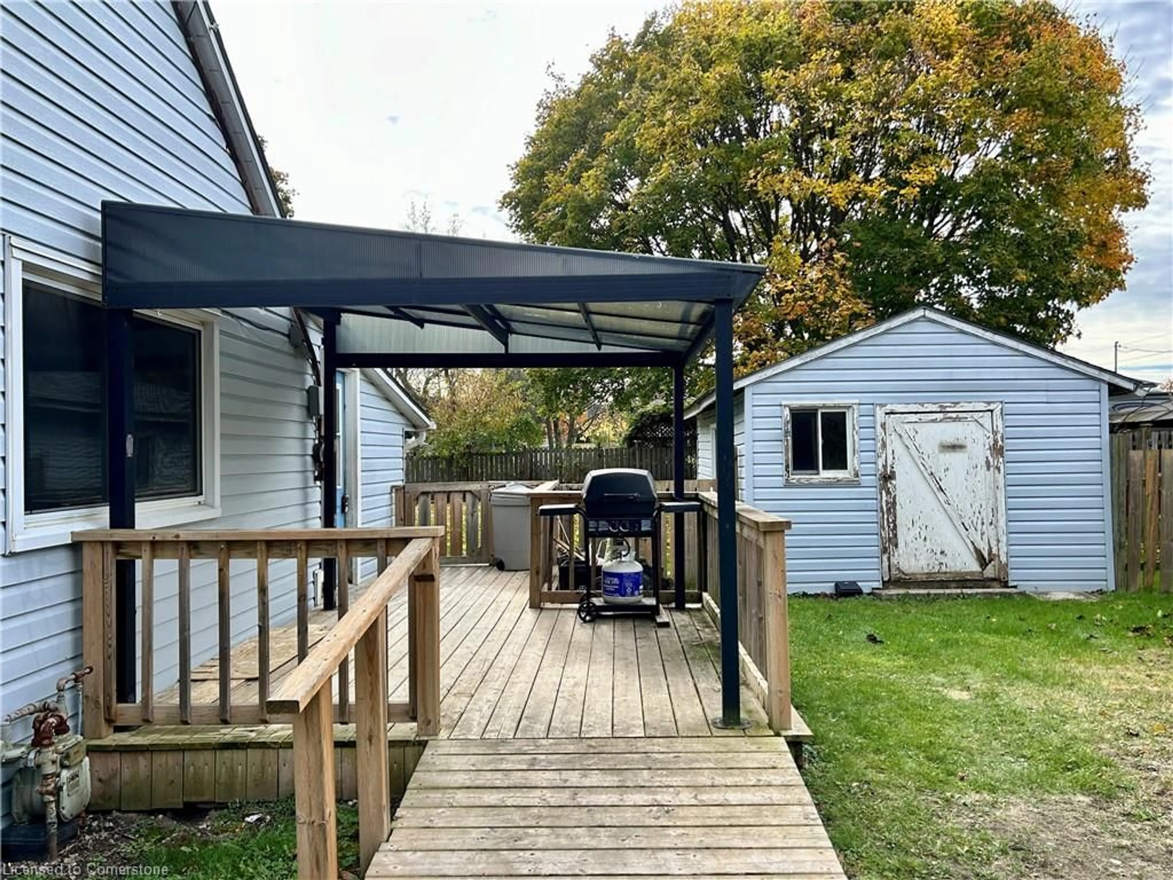 Shed for 62 Decou Rd, Simcoe Ontario N3Y 4K2