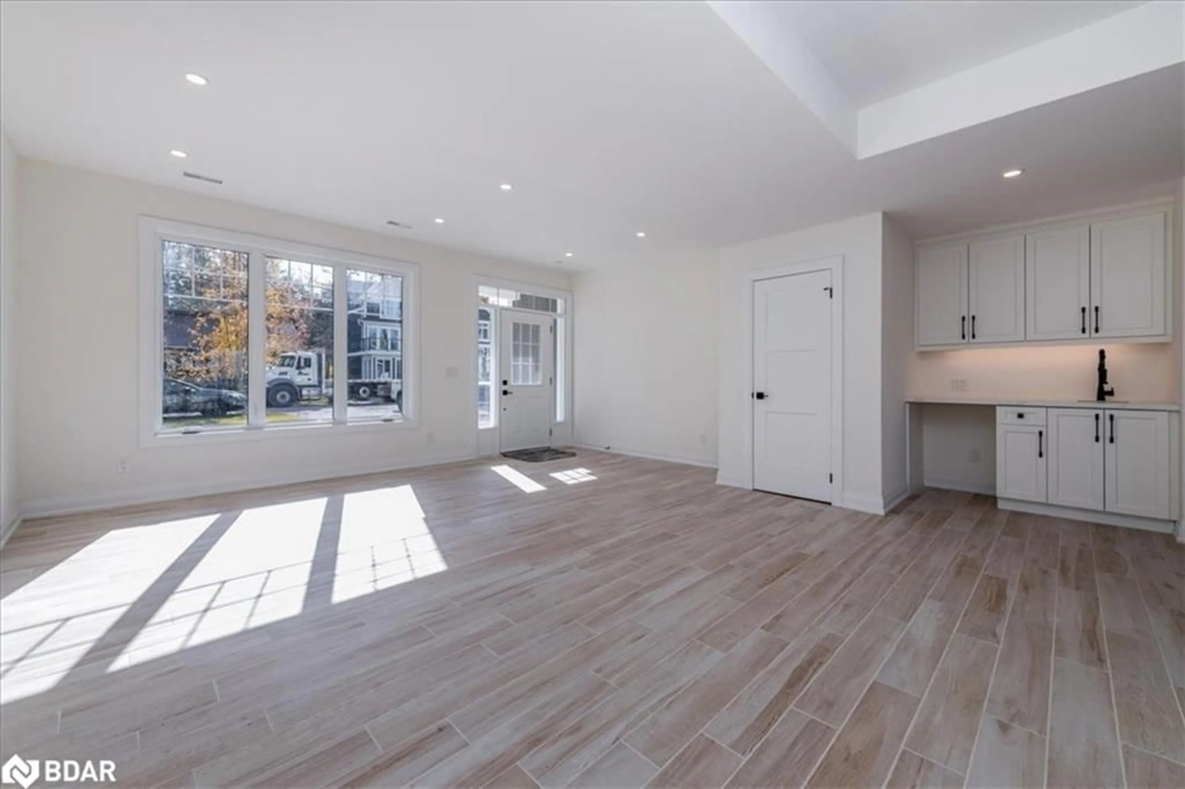 A pic of a room, wood floors for 1114 Stoney Point Rd, Lefroy Ontario L0L 1W0