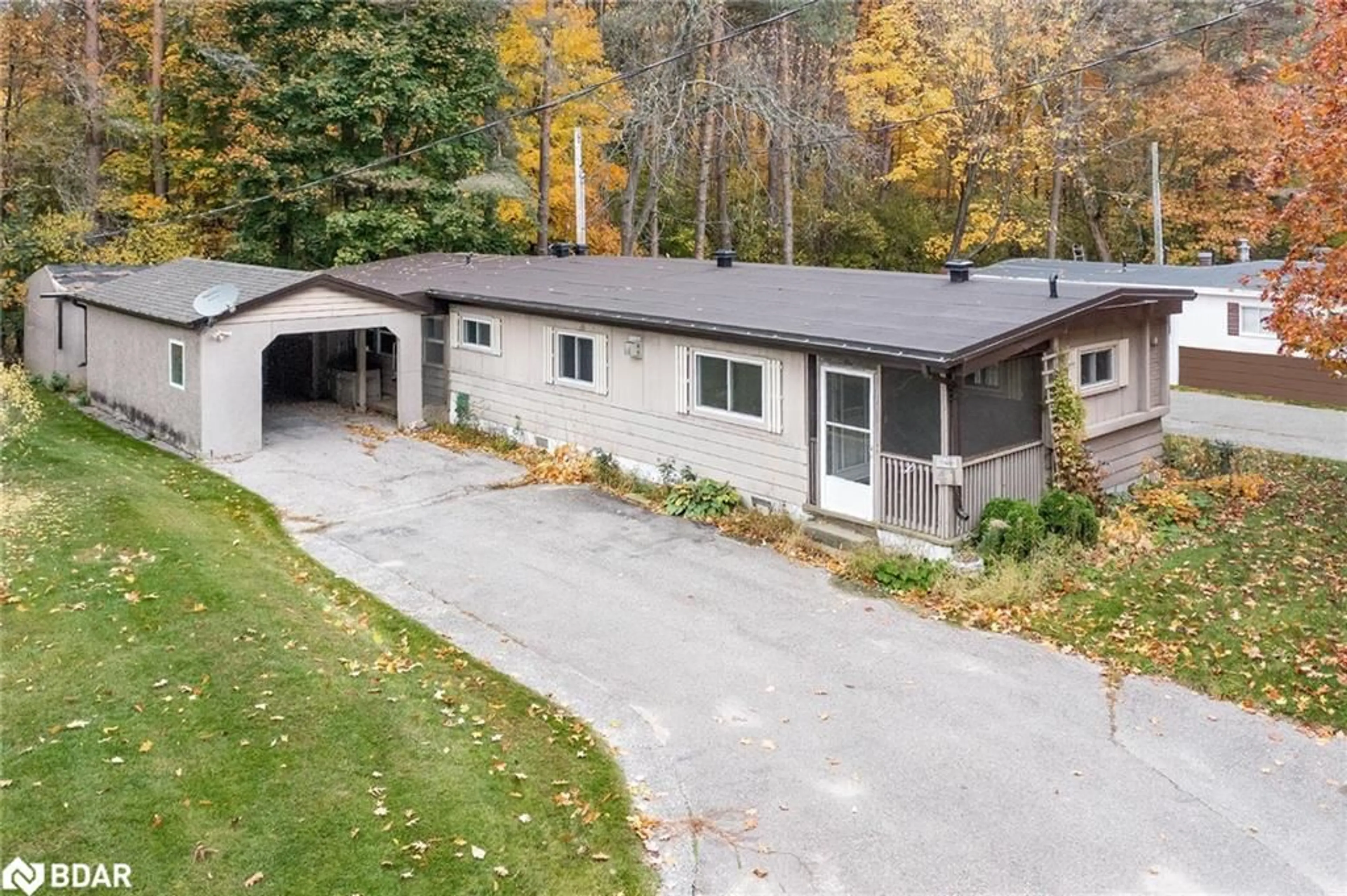 Frontside or backside of a home, cottage for 525 Midland Point Rd #41, Midland Ontario L4R 5H1