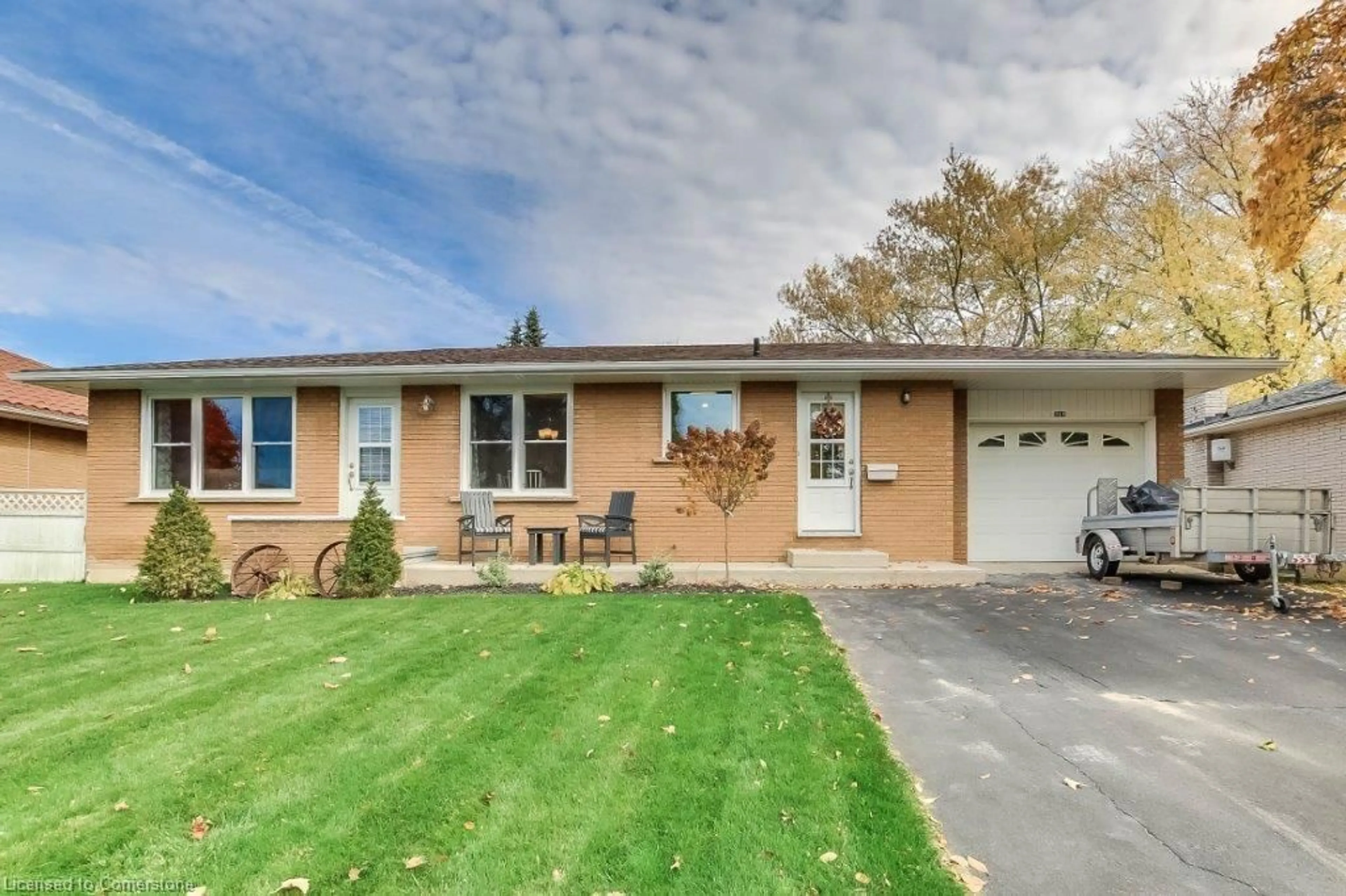 Home with brick exterior material for 349 Spydell St, Delhi Ontario N4B 2T8