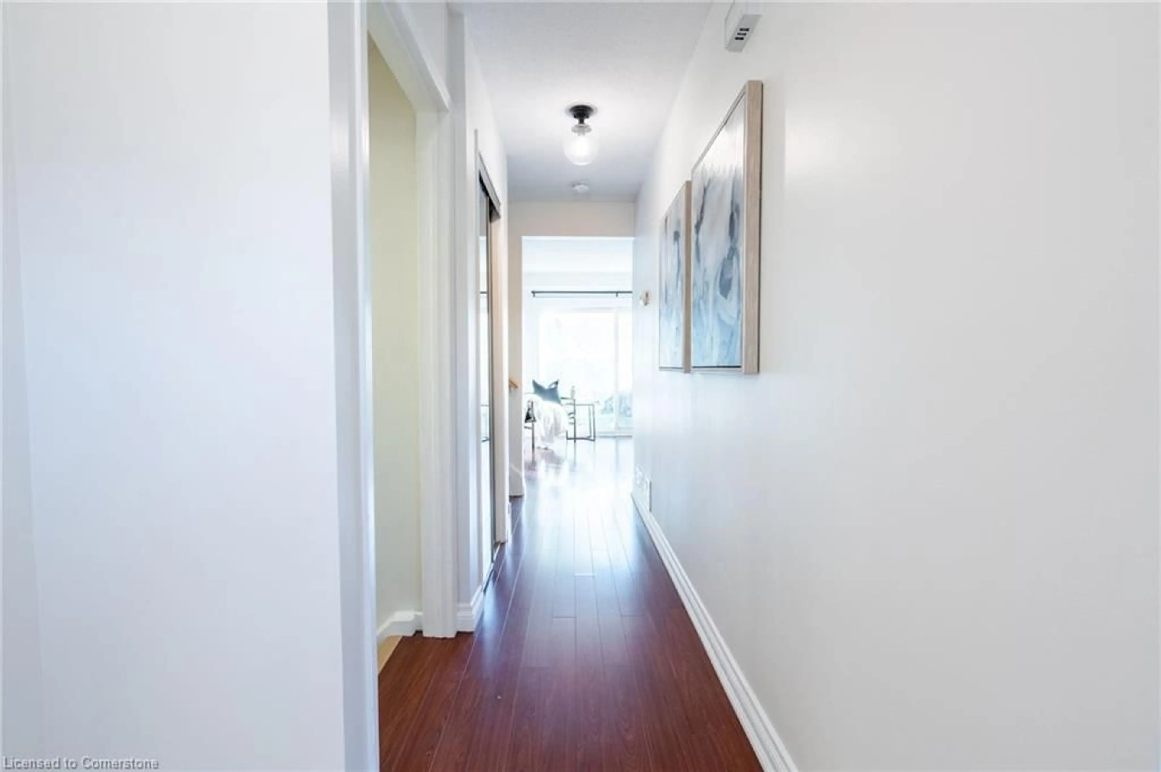 Indoor entryway, wood floors for 586 Renforth Dr #40, Etobicoke Ontario M9C 2N5