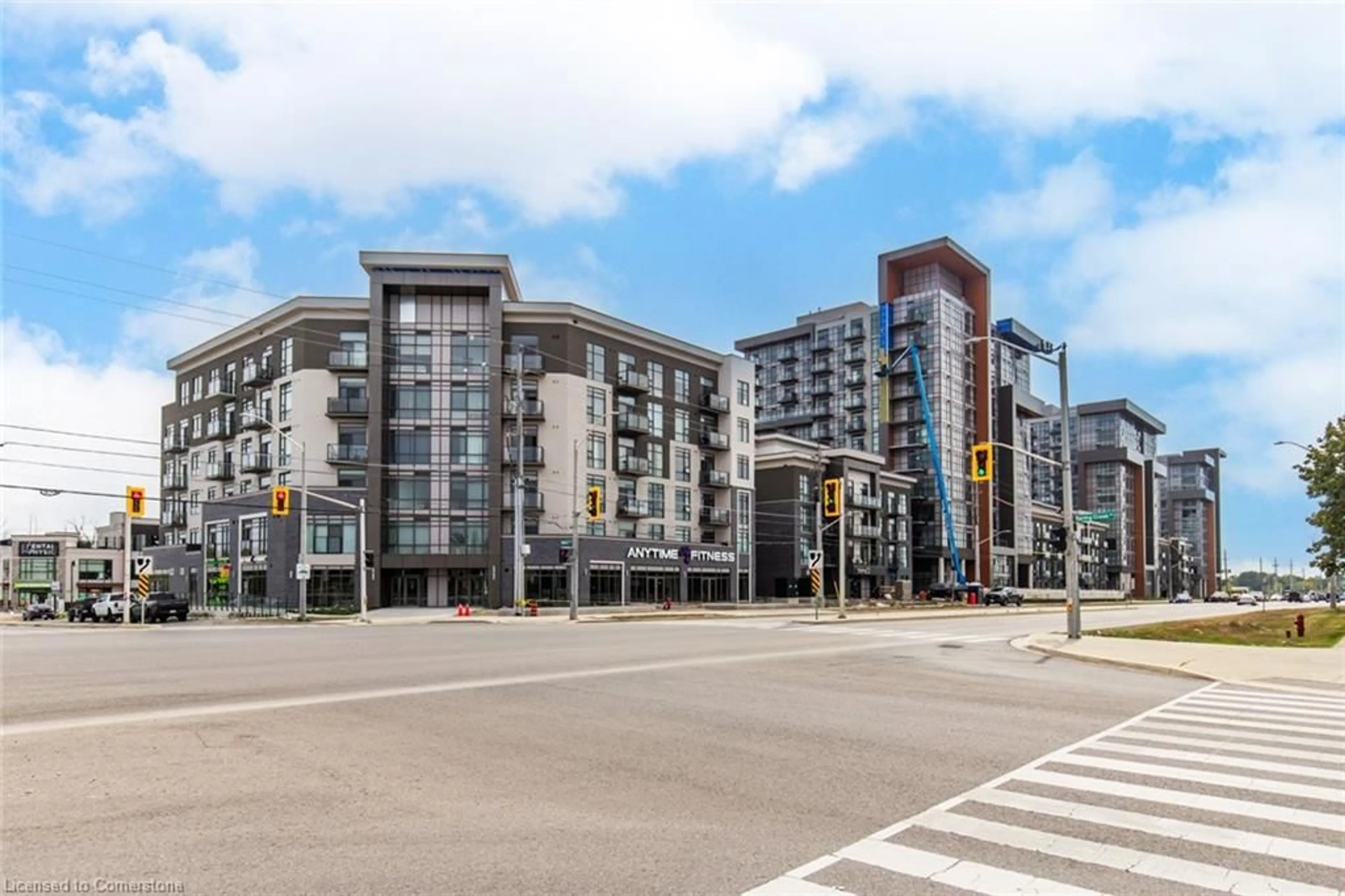 A pic from exterior of the house or condo, the street view for 460 Dundas St #406, Waterdown Ontario L8B 2A5