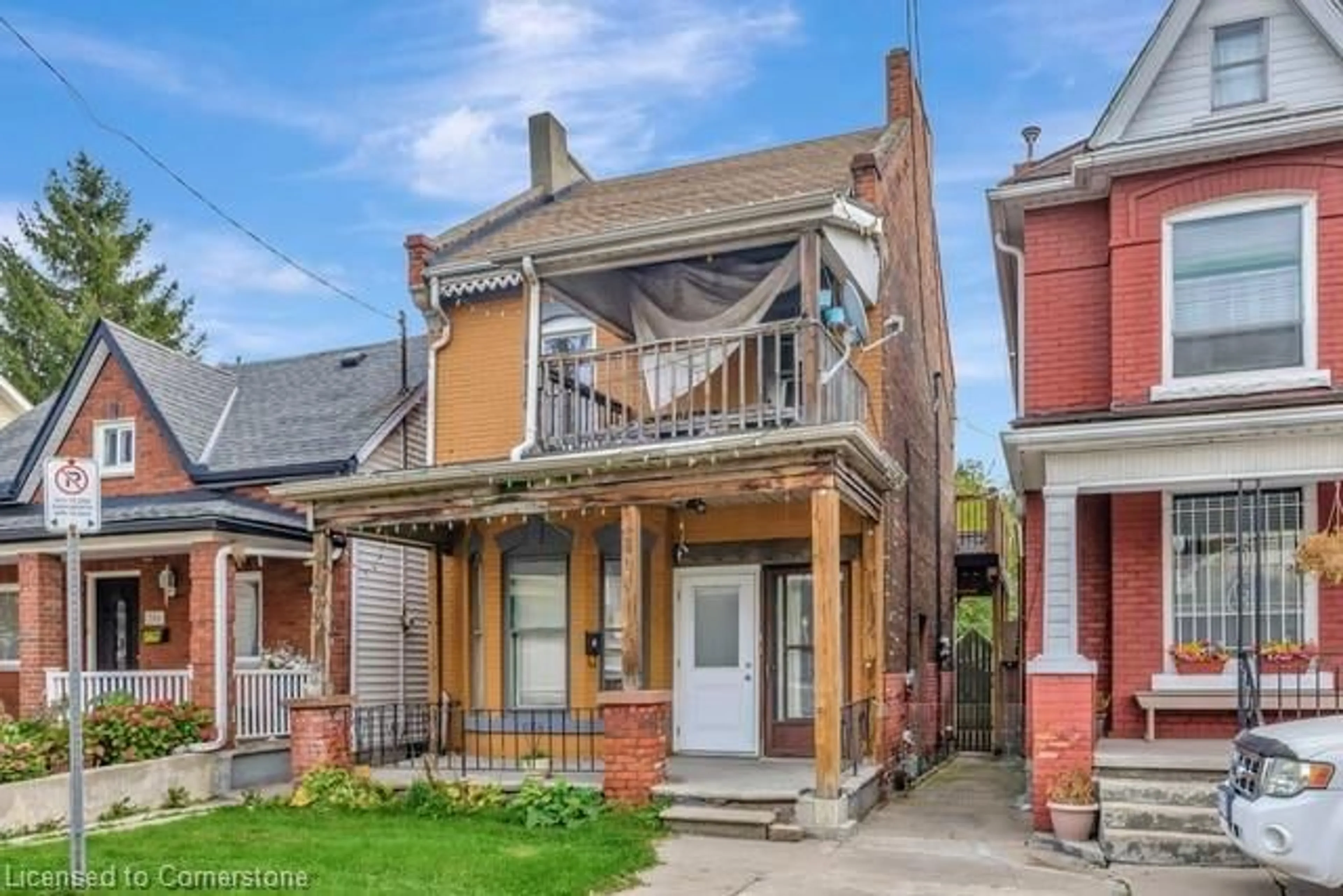 Frontside or backside of a home, cottage for 304 Emerald St, Hamilton Ontario L8L 5L3