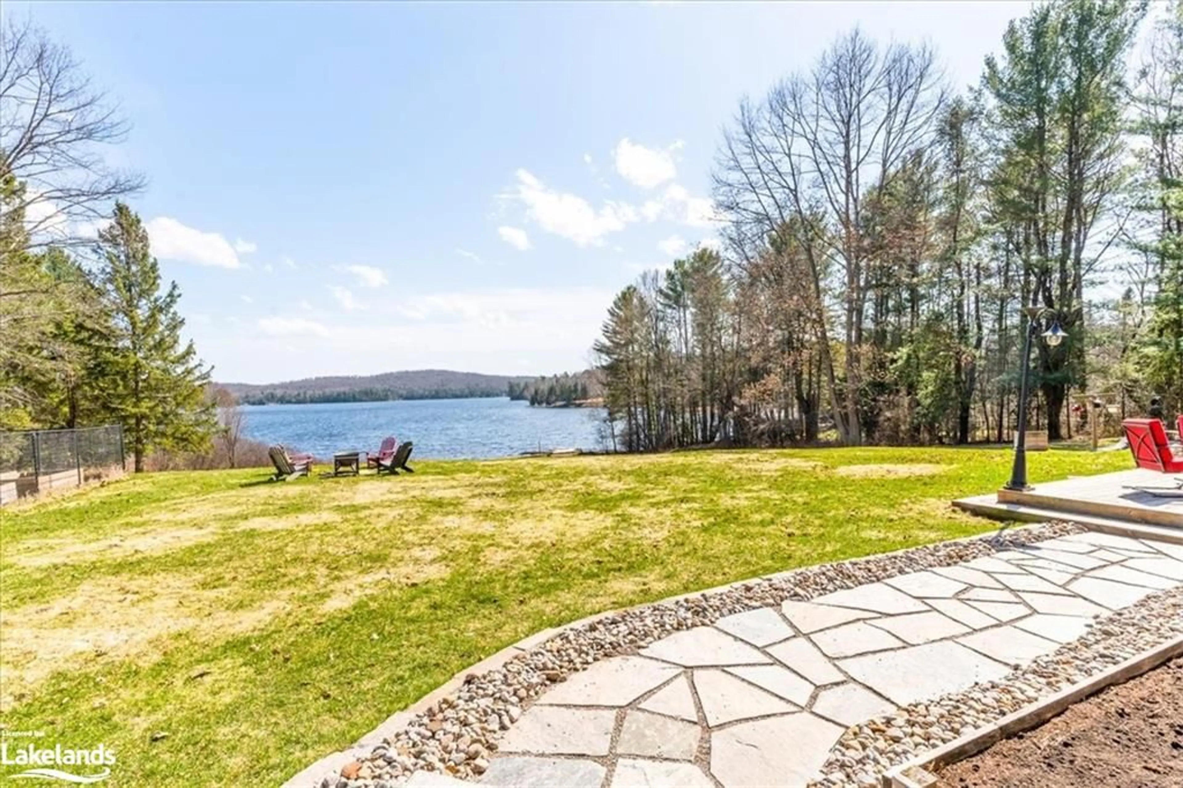 Patio, the view of lake or river for 4718 County Rd 21, Haliburton Ontario K0M 1S0