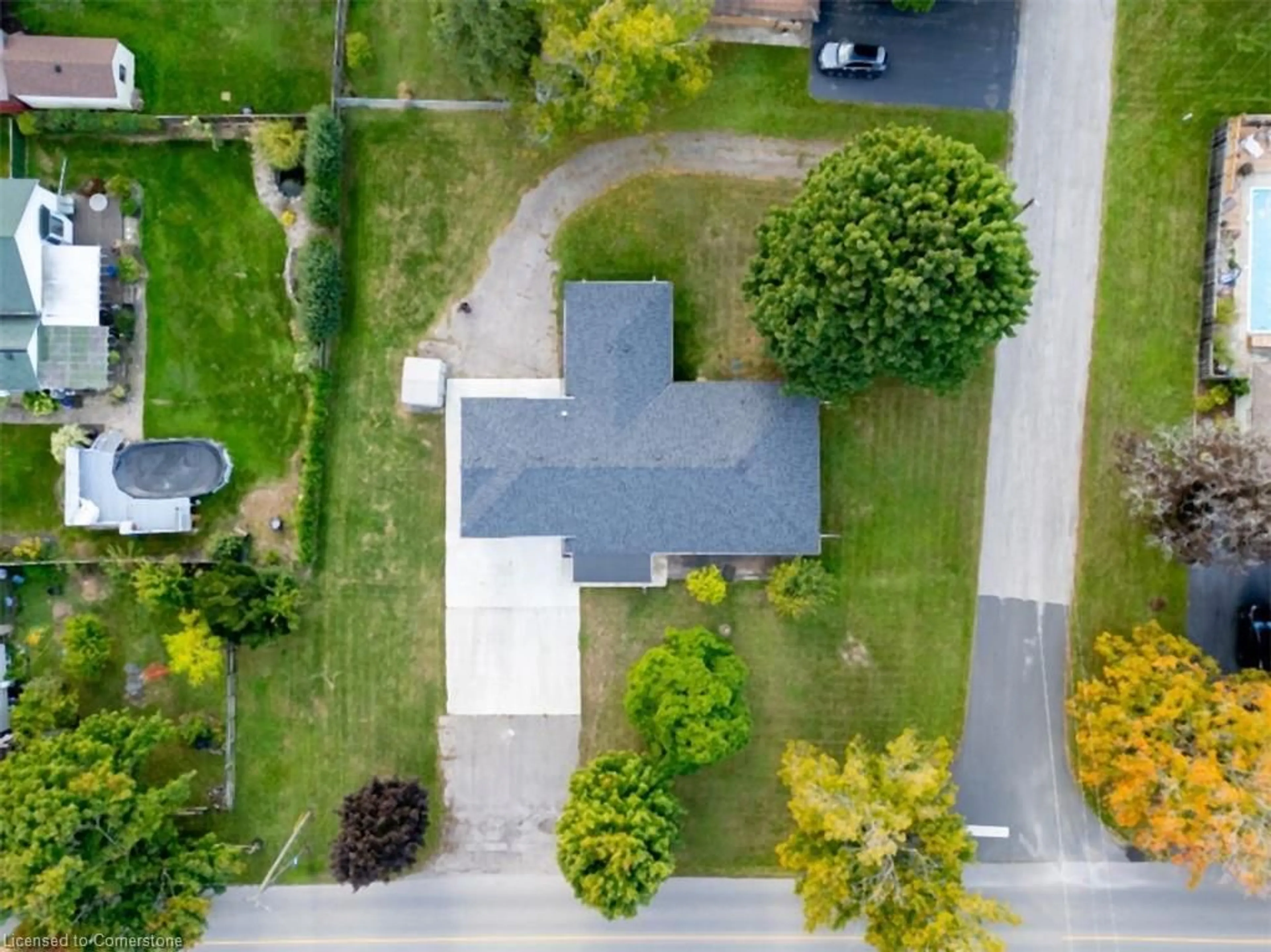 Frontside or backside of a home, the street view for 9 Maple Ave, Burford Ontario N0E 1A0