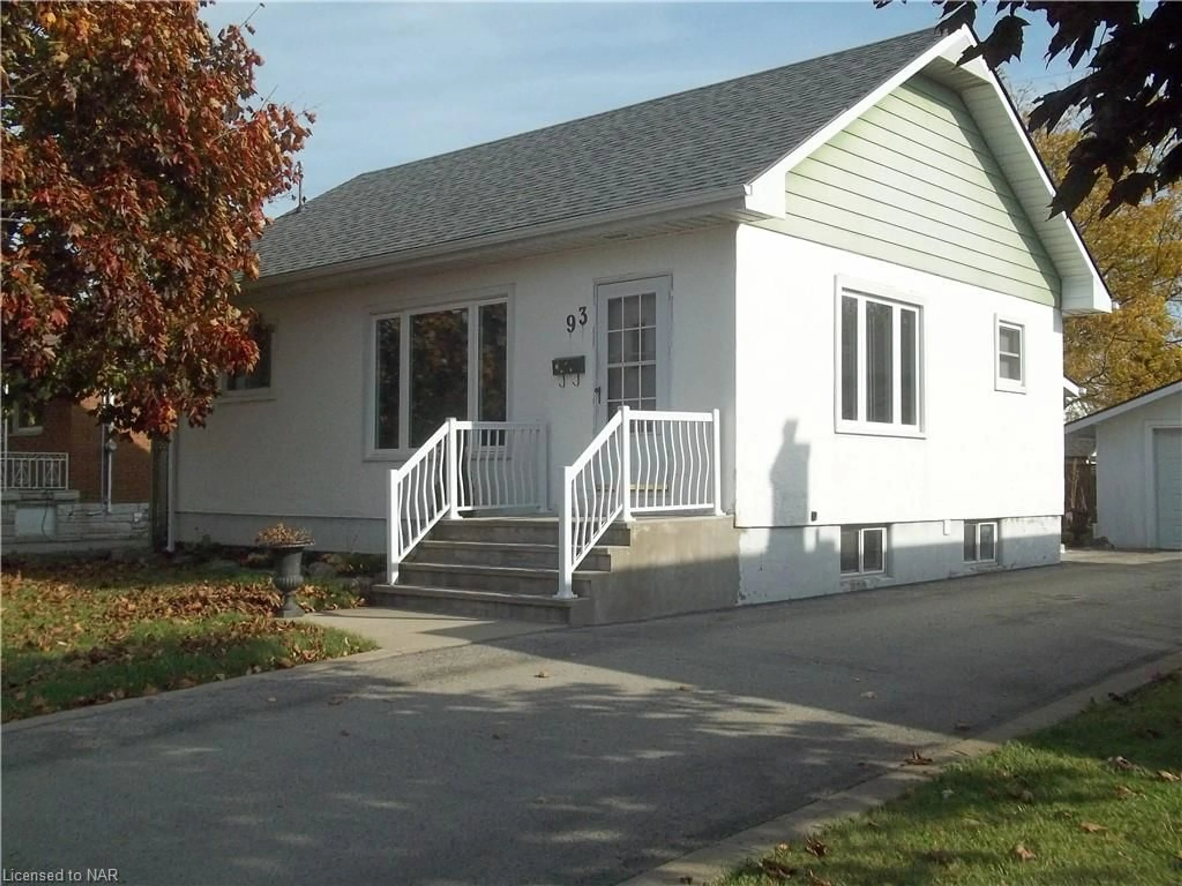 Frontside or backside of a home, the front or back of building for 93 Mercury Ave, Port Colborne Ontario L3K 2C6