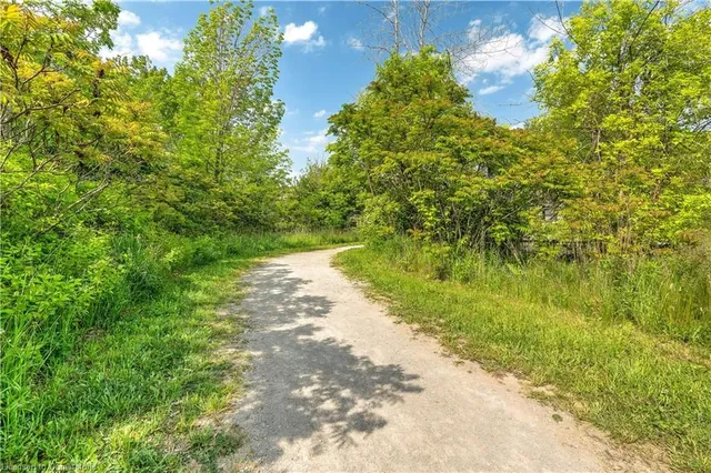 Additional property image - 9 Lakewalk Dr