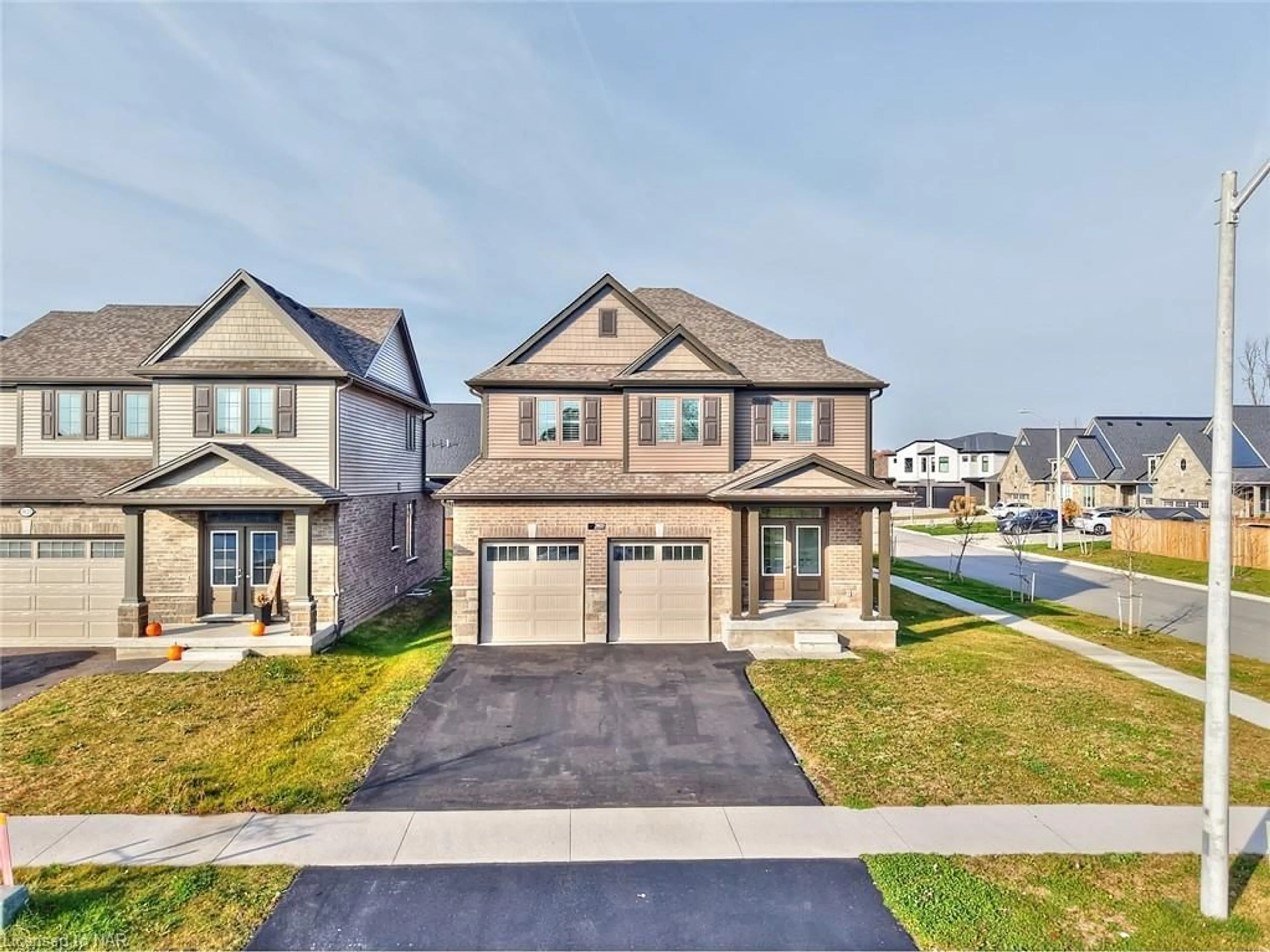 Frontside or backside of a home, the street view for 3823 Simpson Lane, Stevensville Ontario L0S 1S0