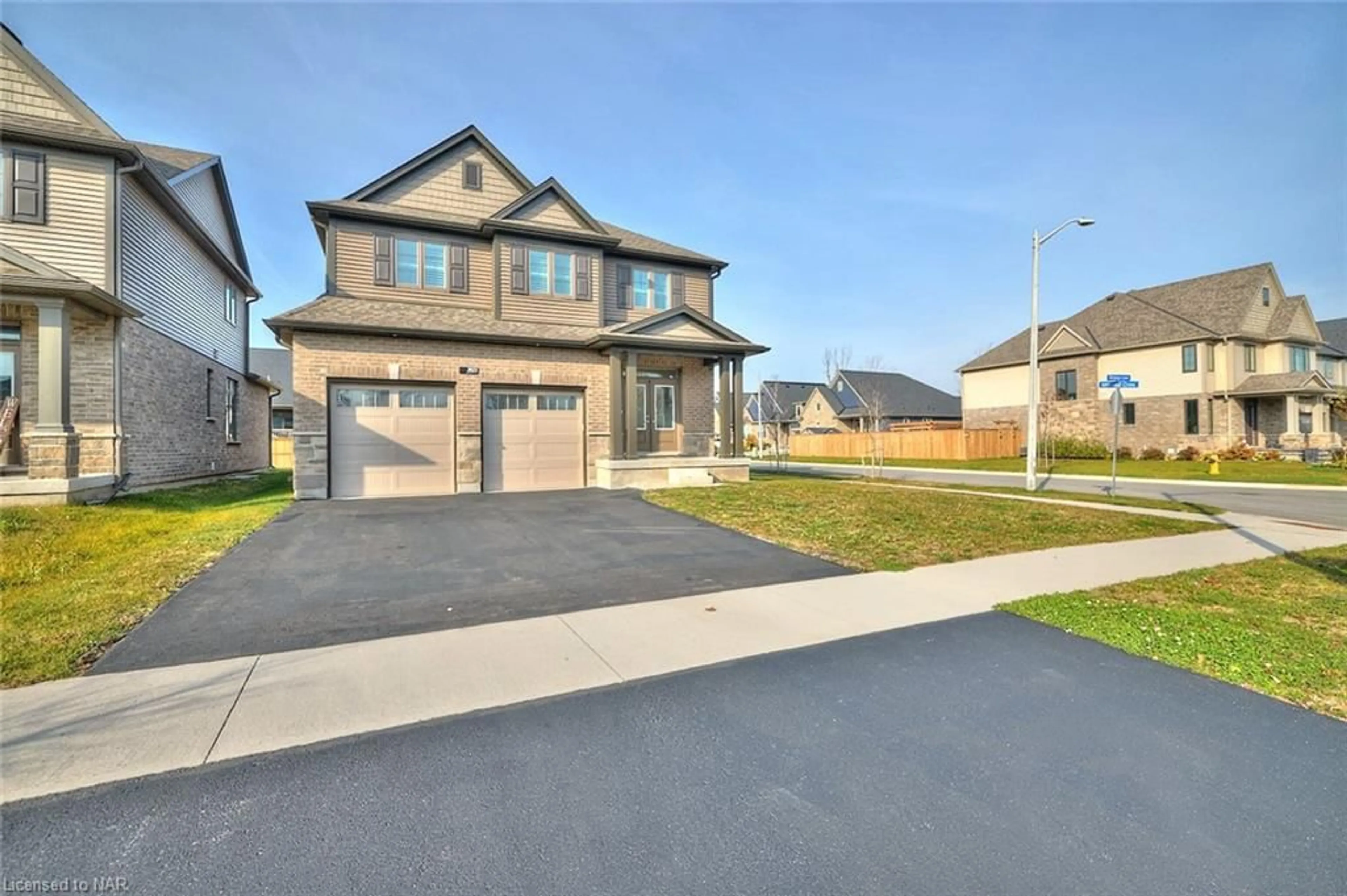 Frontside or backside of a home, the street view for 3823 Simpson Lane, Stevensville Ontario L0S 1S0