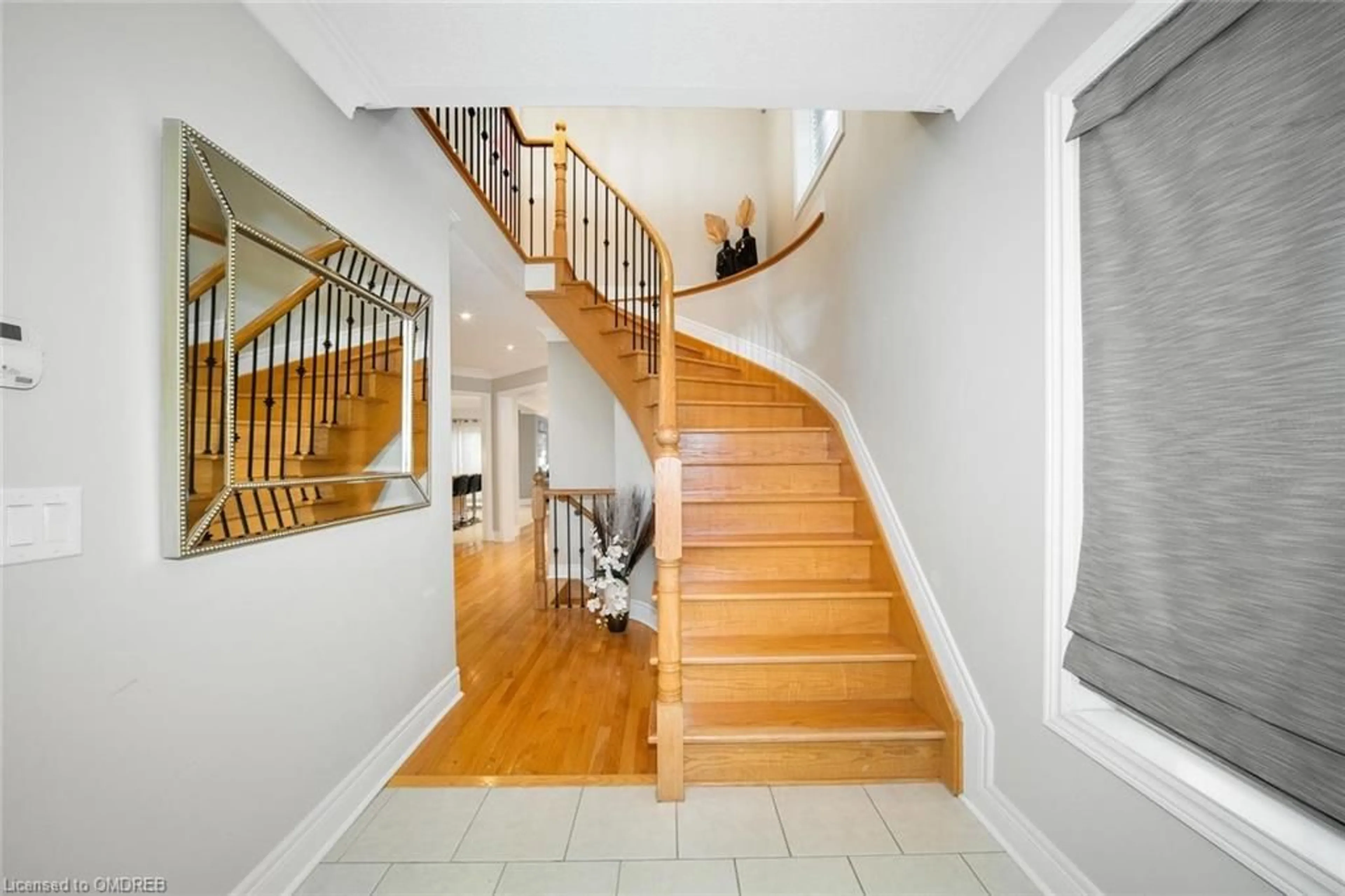 Stairs for 11 Kersey Cres, Courtice Ontario L1E 0A5