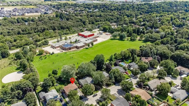 29 Wilson Cres, Elora 2