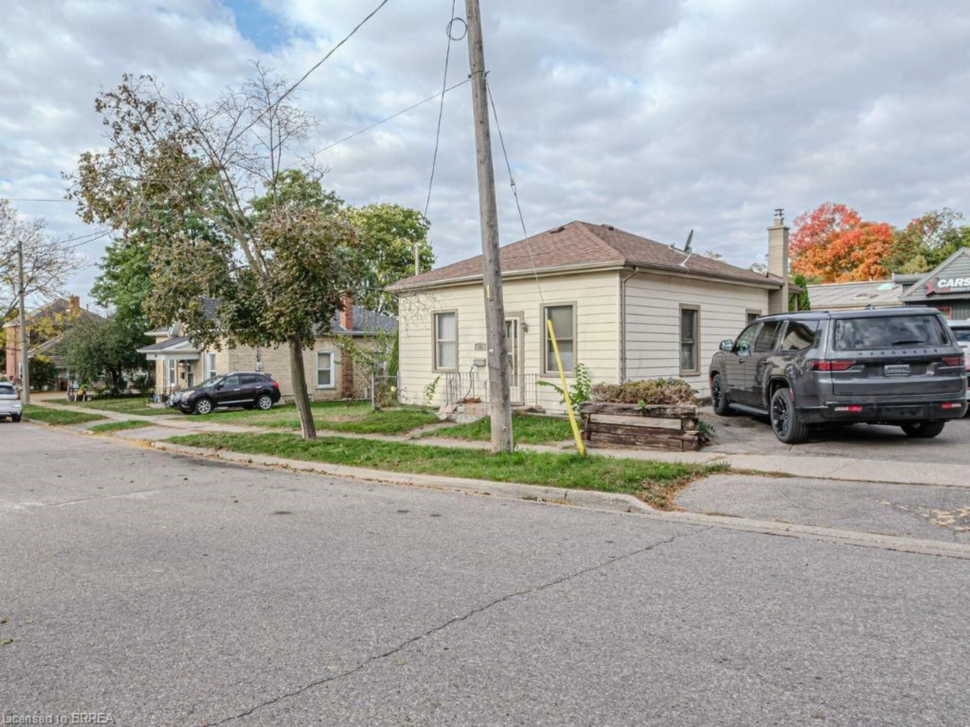 A pic from exterior of the house or condo, the street view for 12 Ann St, Brantford Ontario N3R 3X8