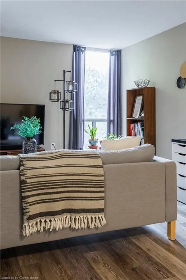 Additional property image - 75 Glenburn Crt Unit 409