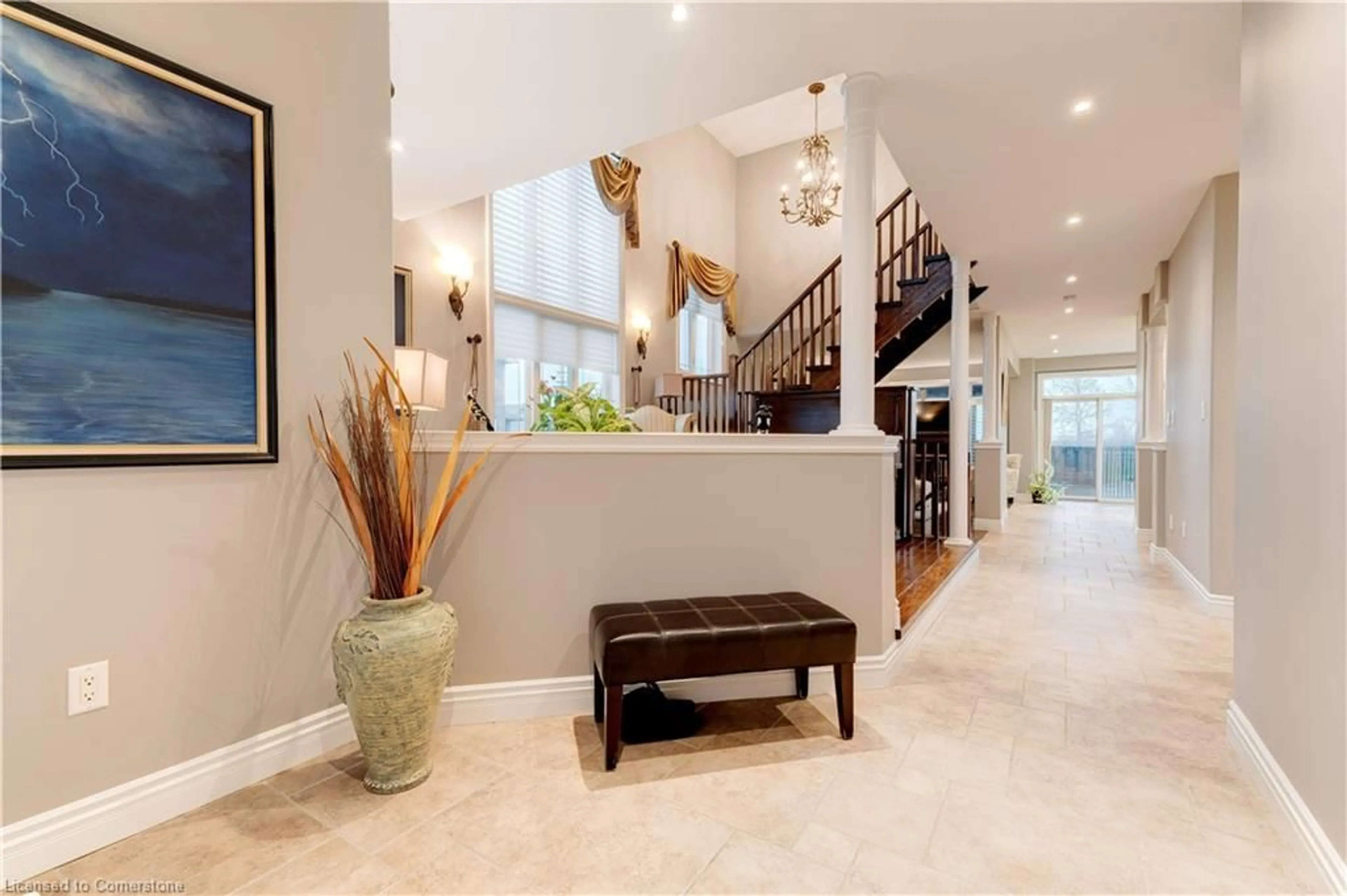 Indoor foyer, wood floors for 8036 Sheridan Crt, Grassie Ontario L0R 1M0