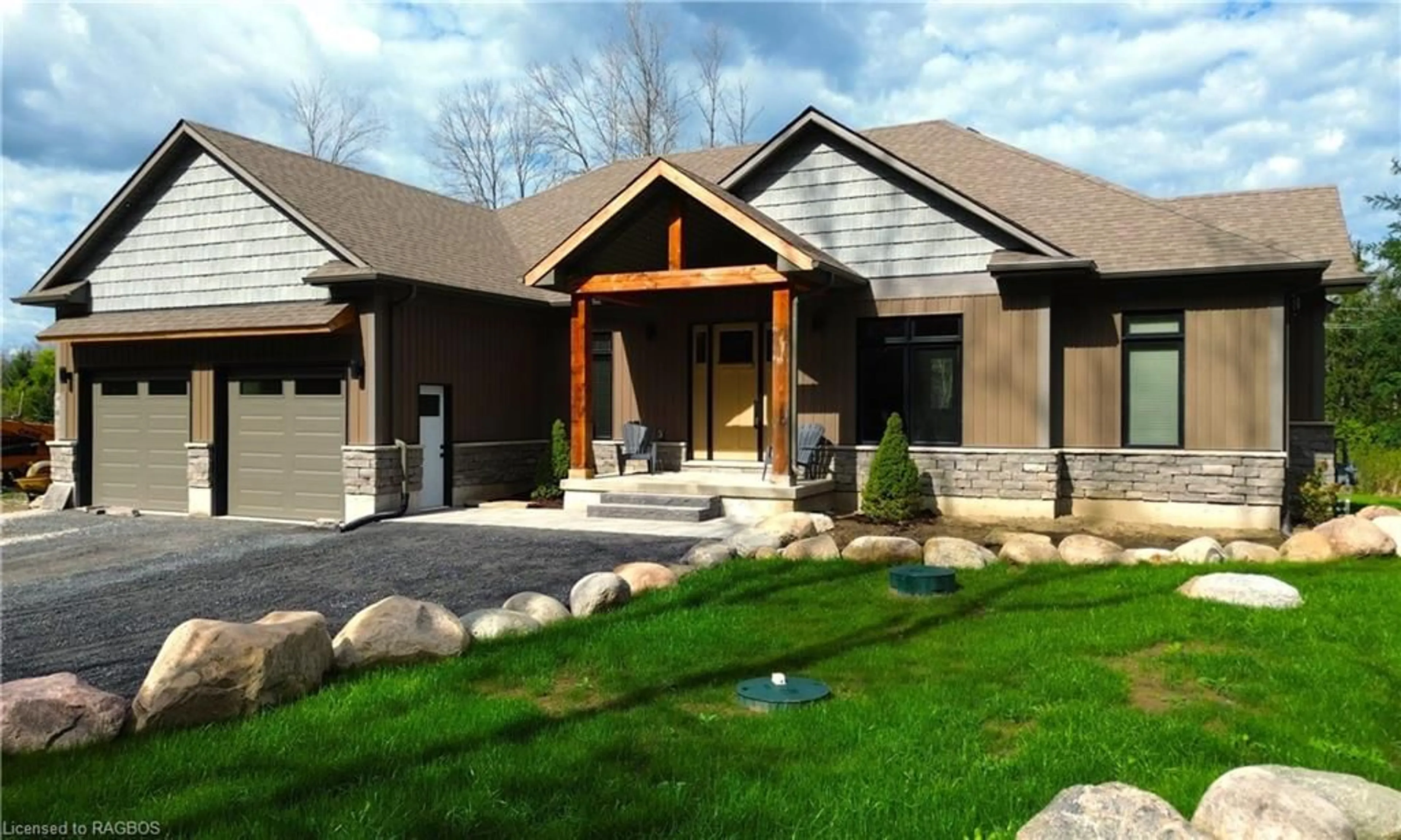 Frontside or backside of a home, cottage for 135 Old Highway #26 Cds, Meaford Ontario N4L 1W7