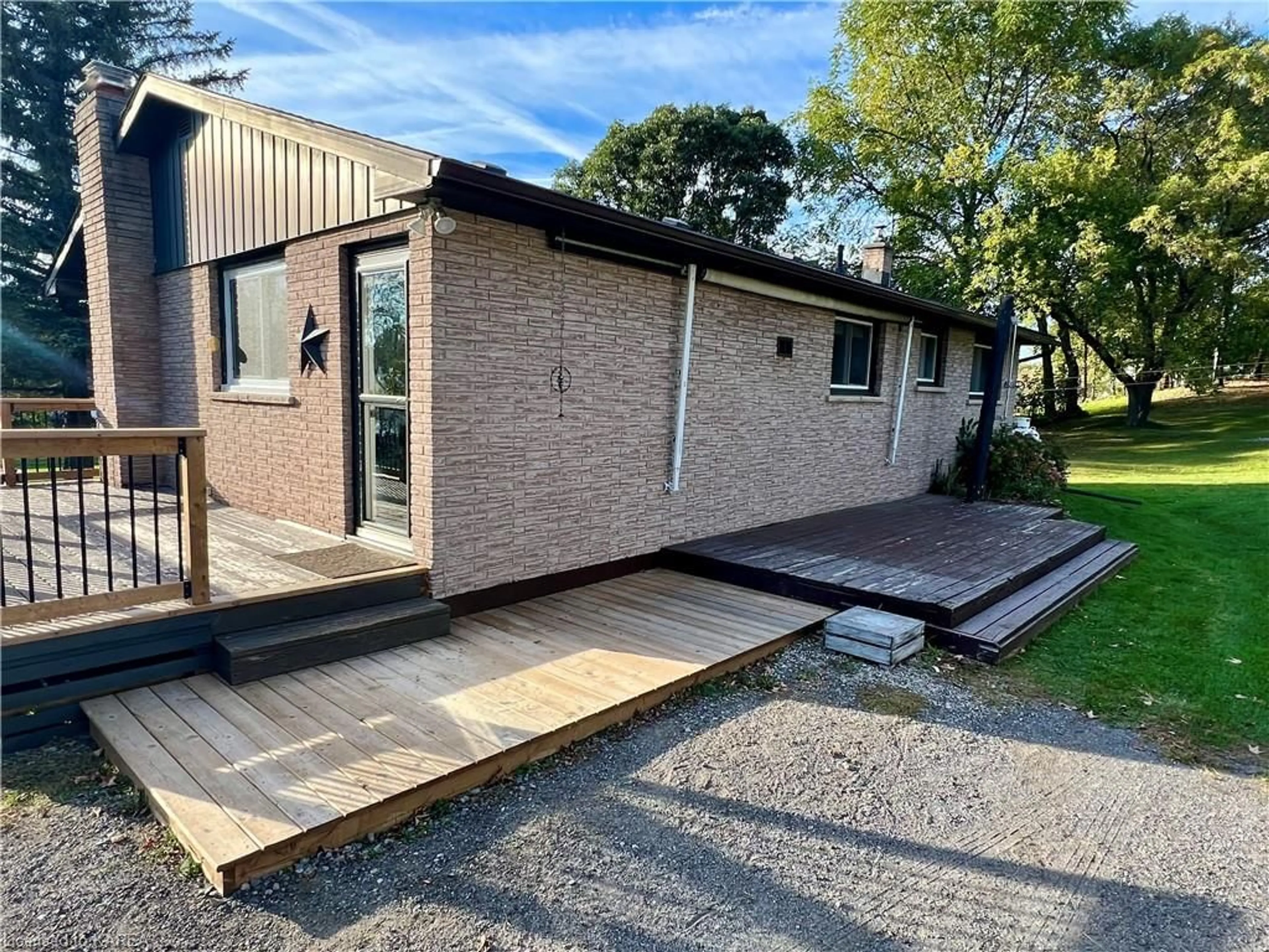 Frontside or backside of a home, cottage for 6508 Hwy 38, Verona Ontario K0H 2W0