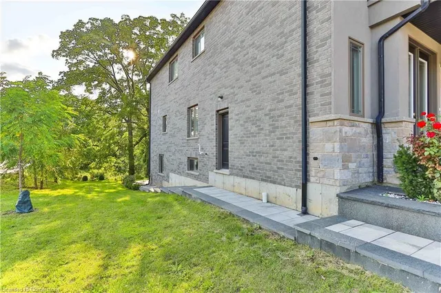 Additional property image - 1261 Mohawk Rd Unit 5