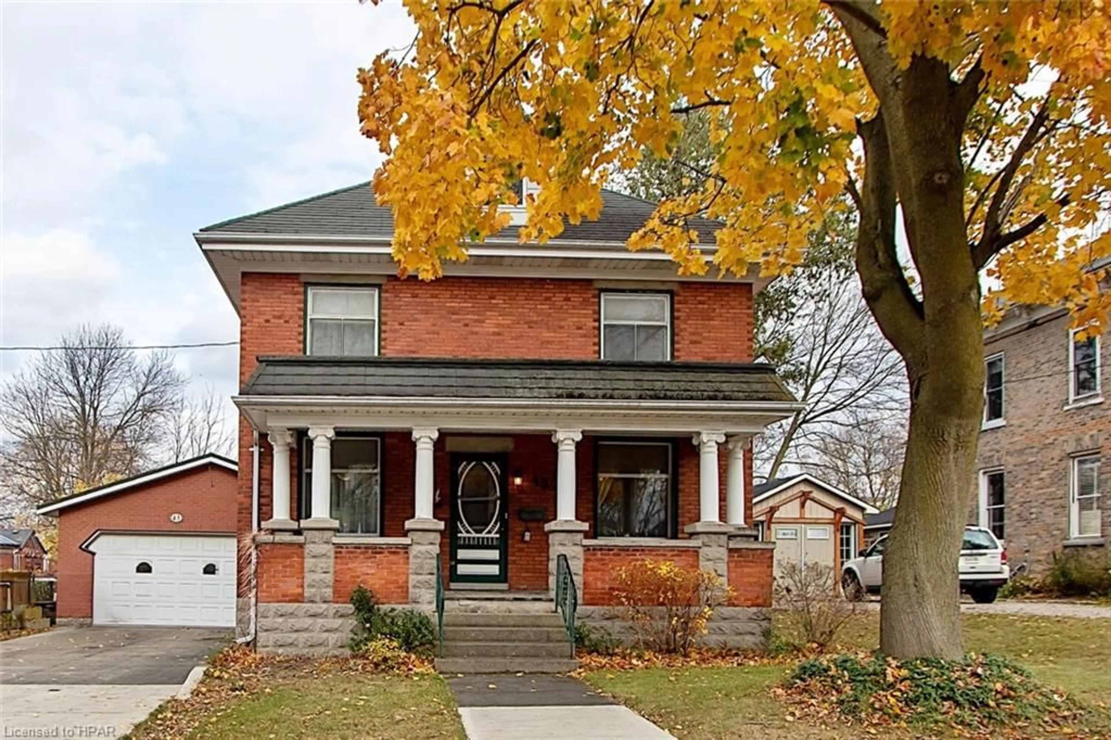 Home with brick exterior material for 43 Toronto St, Mitchell Ontario N0K 1N0