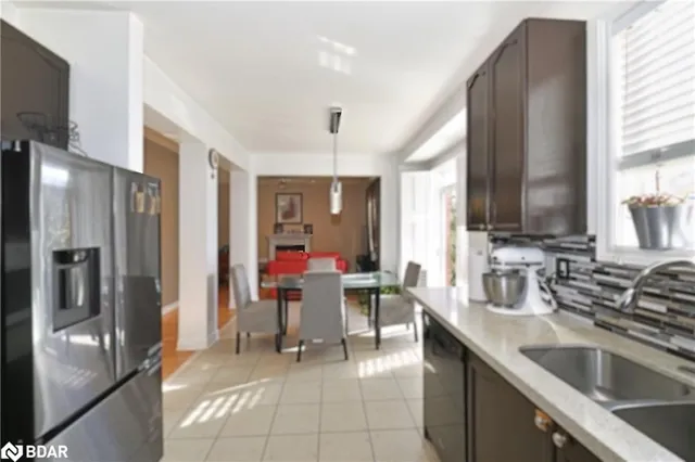 Additional property image - 17 Via Romano Way
