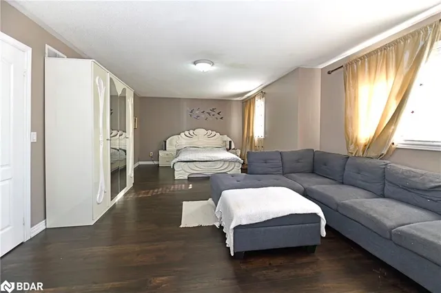 Additional property image - 17 Via Romano Way