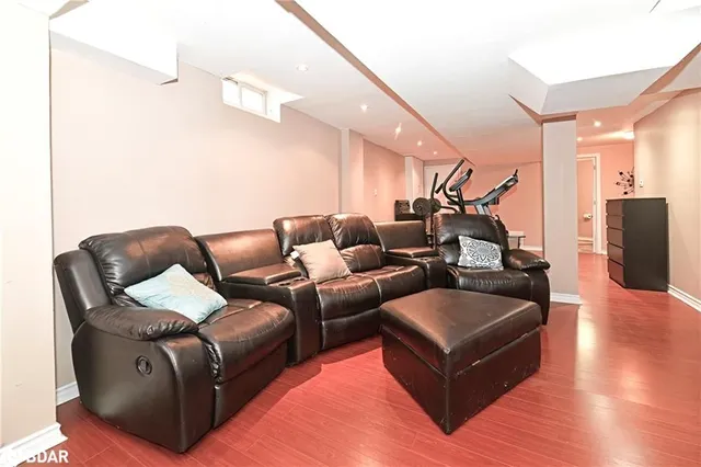 Additional property image - 17 Via Romano Way