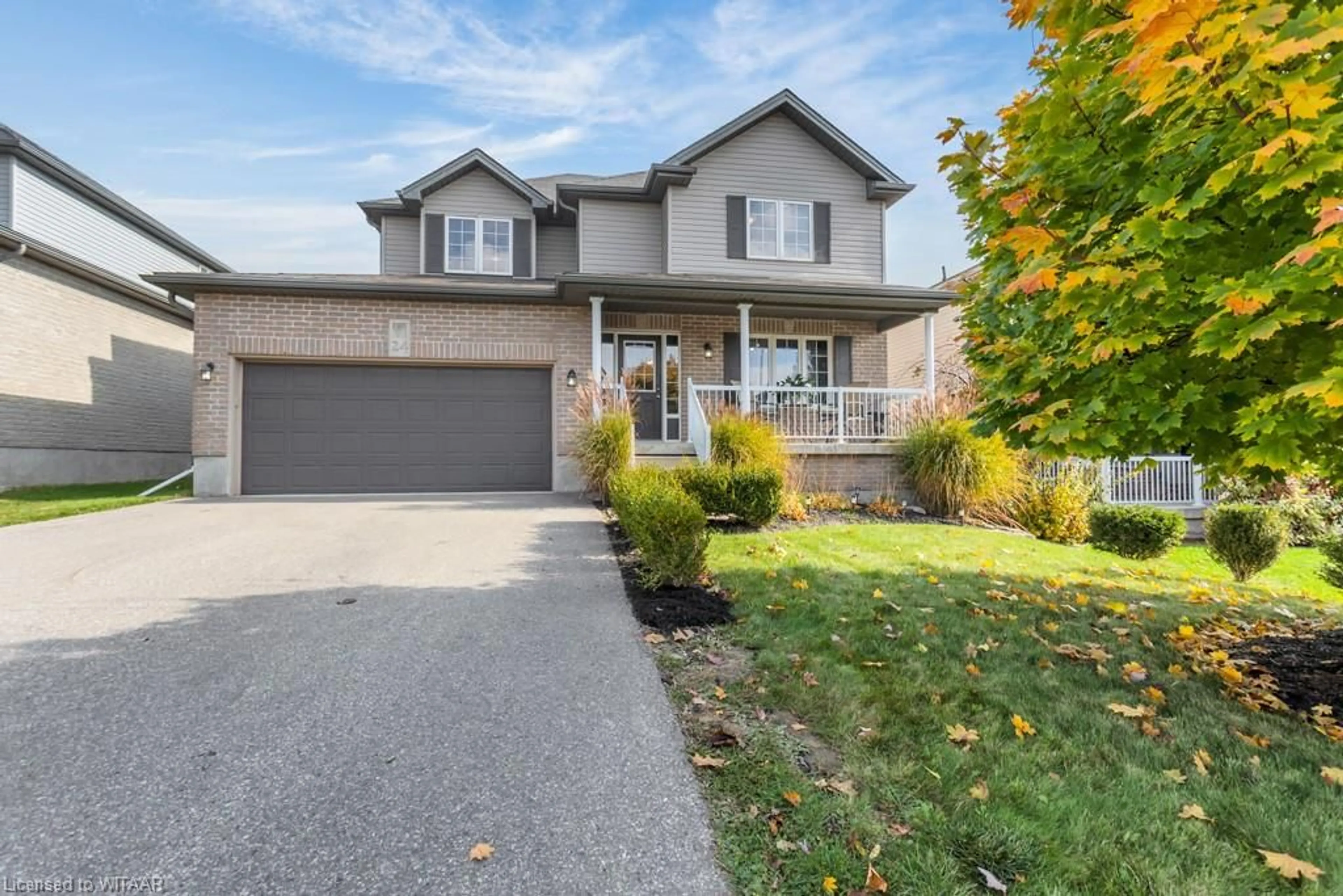 Frontside or backside of a home, cottage for 24 Woodhatch Cres, Ingersoll Ontario N5C 0A2