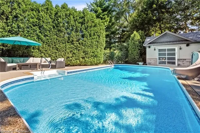 Additional property image - 185 Central Dr