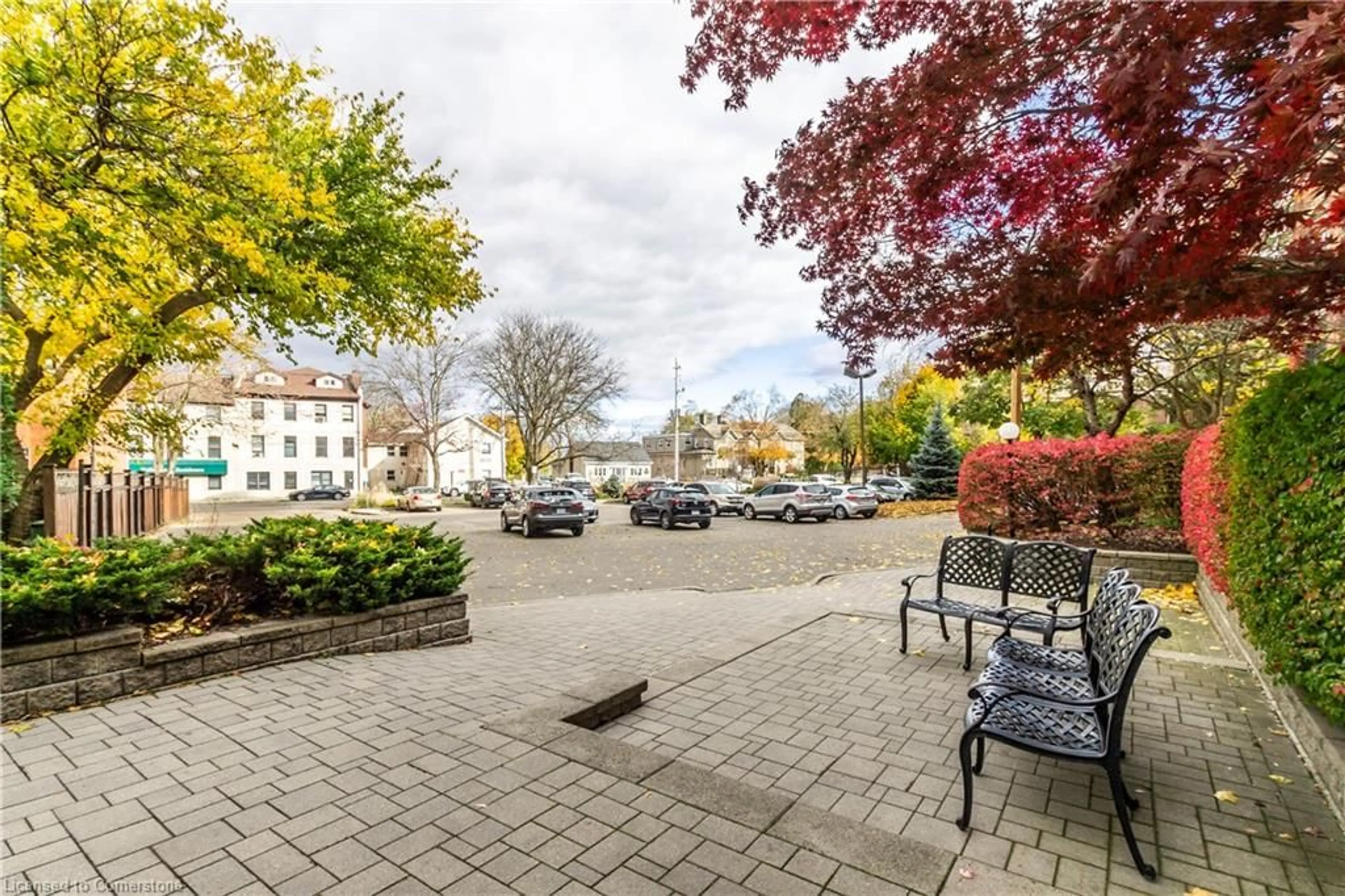 Patio, the street view for 50 Main St #405, Dundas Ontario L9H 6P8