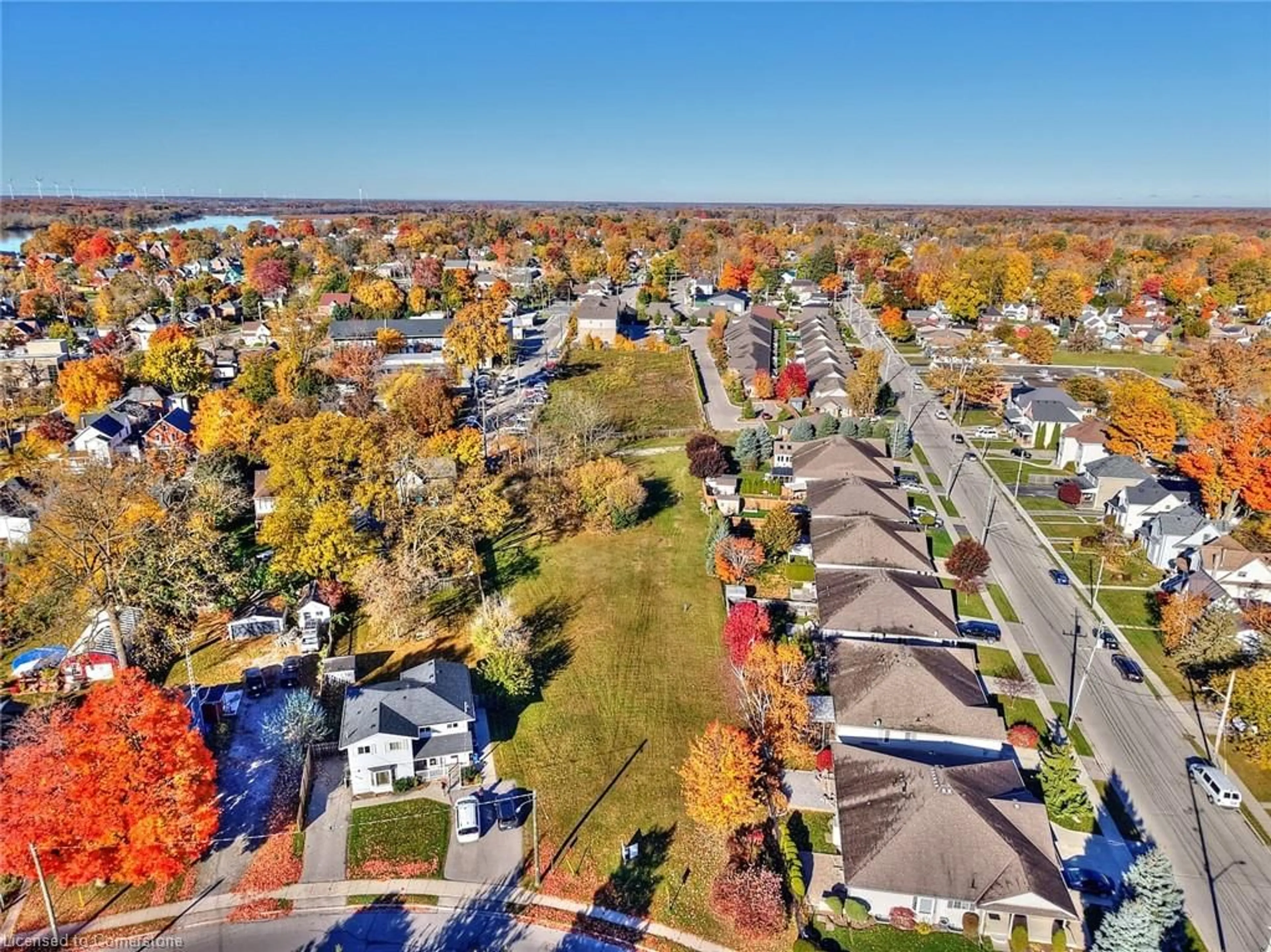 A pic from exterior of the house or condo, the street view for 444 Tamarac St, Dunnville Ontario N1A 2C9