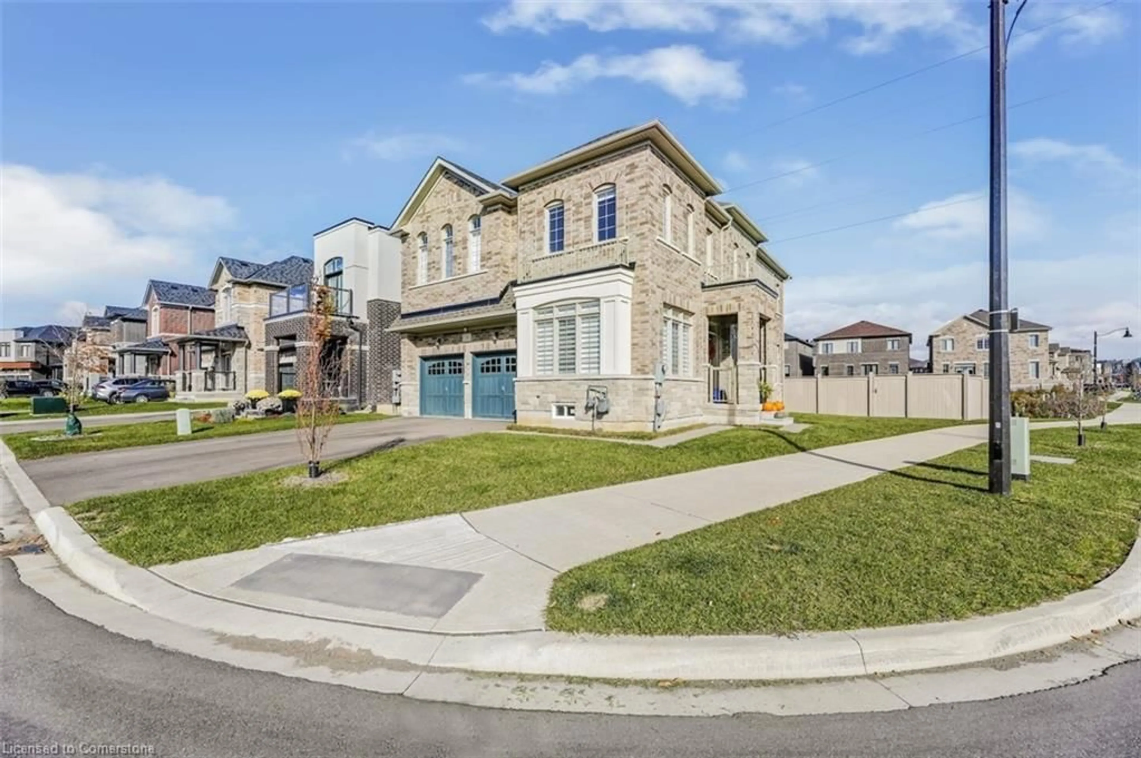 Frontside or backside of a home, the street view for 189 Granite Ridge Trail, Waterdown Ontario L8B 1Z1