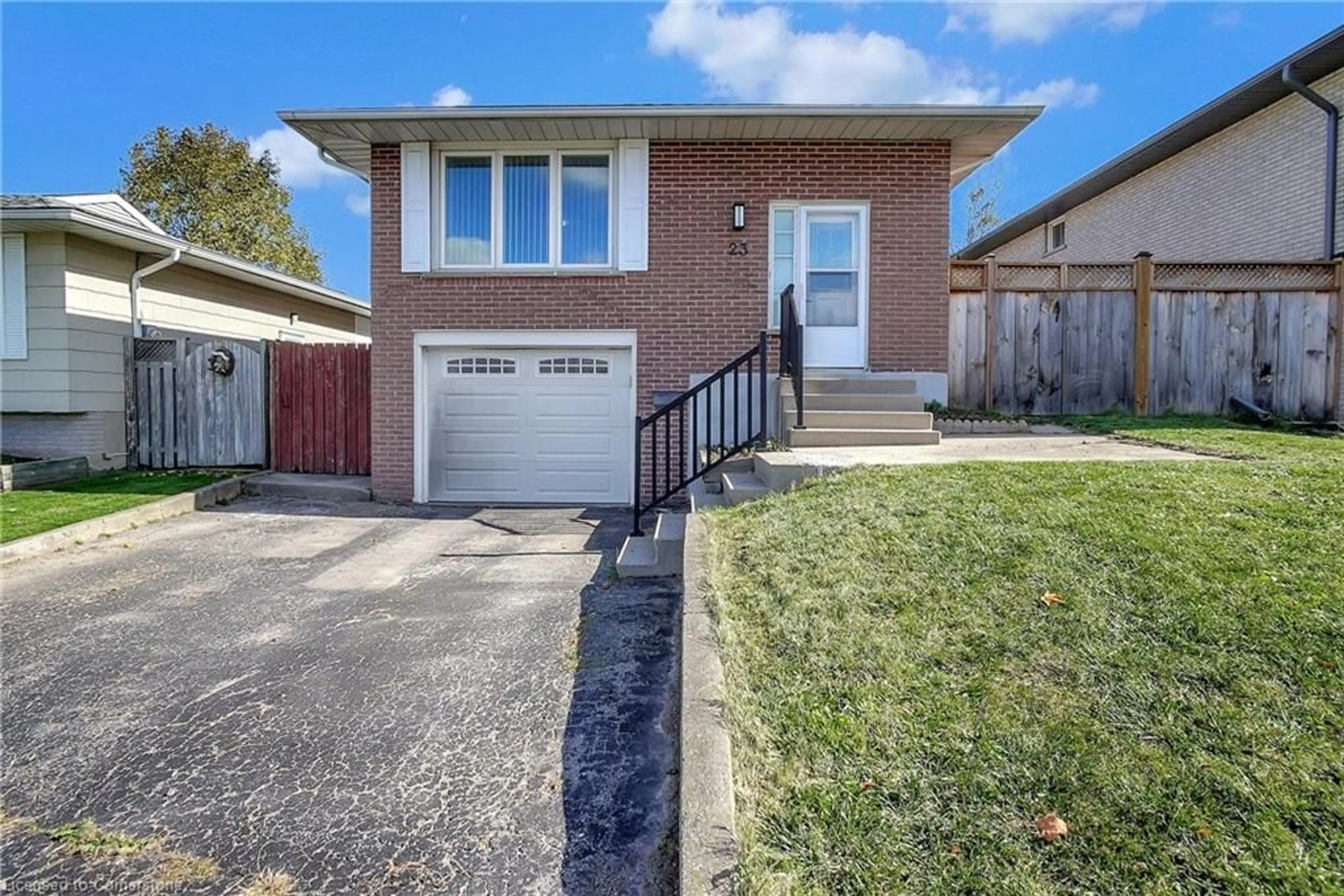 Frontside or backside of a home, cottage for 23 Greenbrier Rd, Cambridge Ontario N1R 6M5