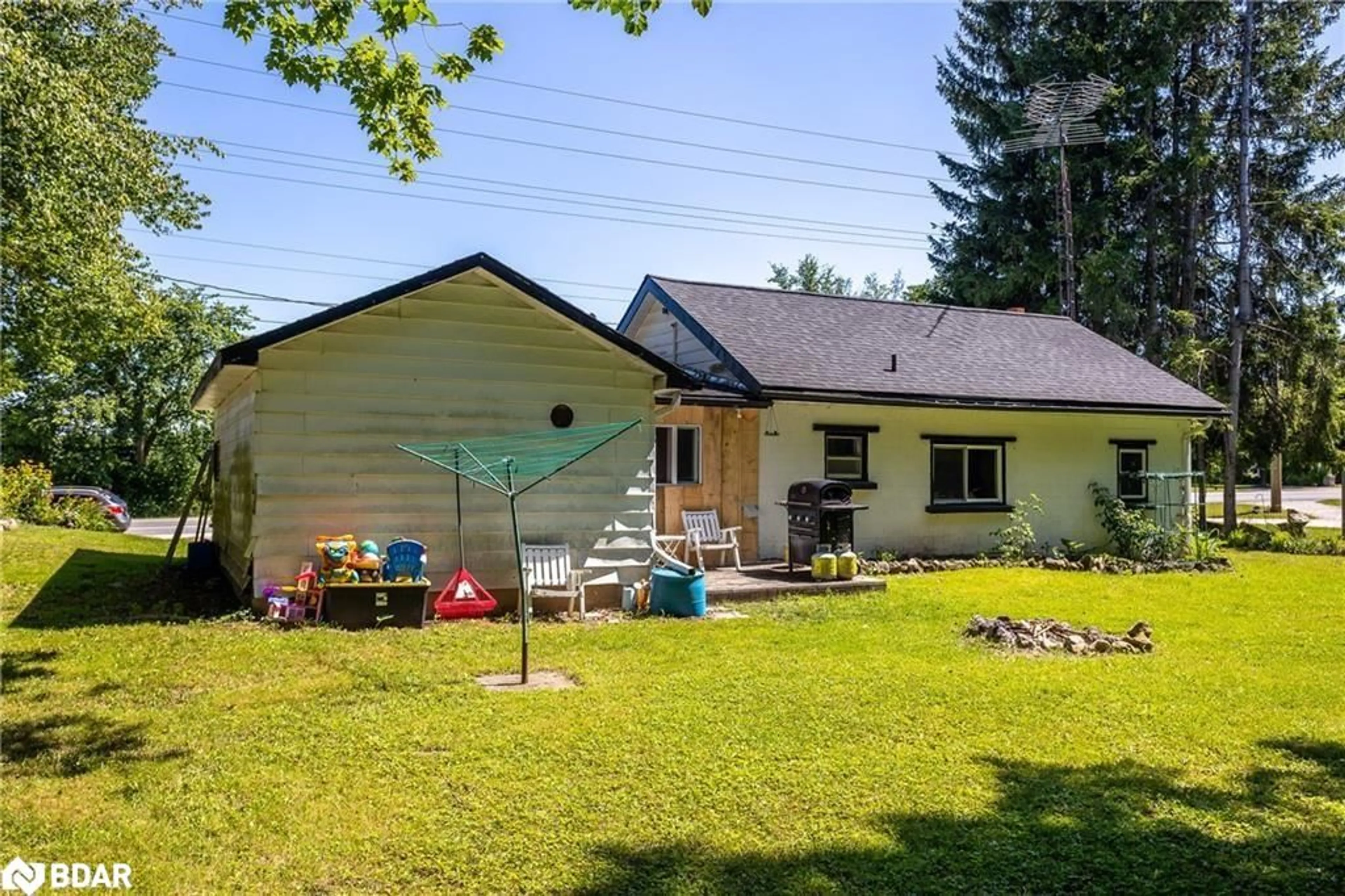 Frontside or backside of a home, cottage for 718506 Hwy 6 Hwy, Shallow Lake Ontario N0H 2K0