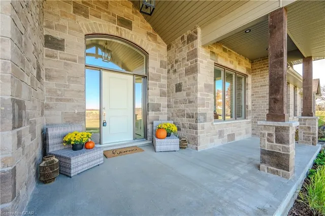 101058 Side Road 10, Belwood 5