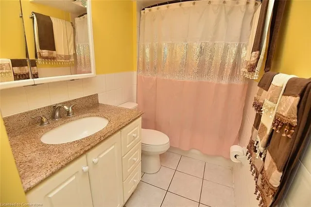 Additional property image - 851 Queenston Rd Unit 408