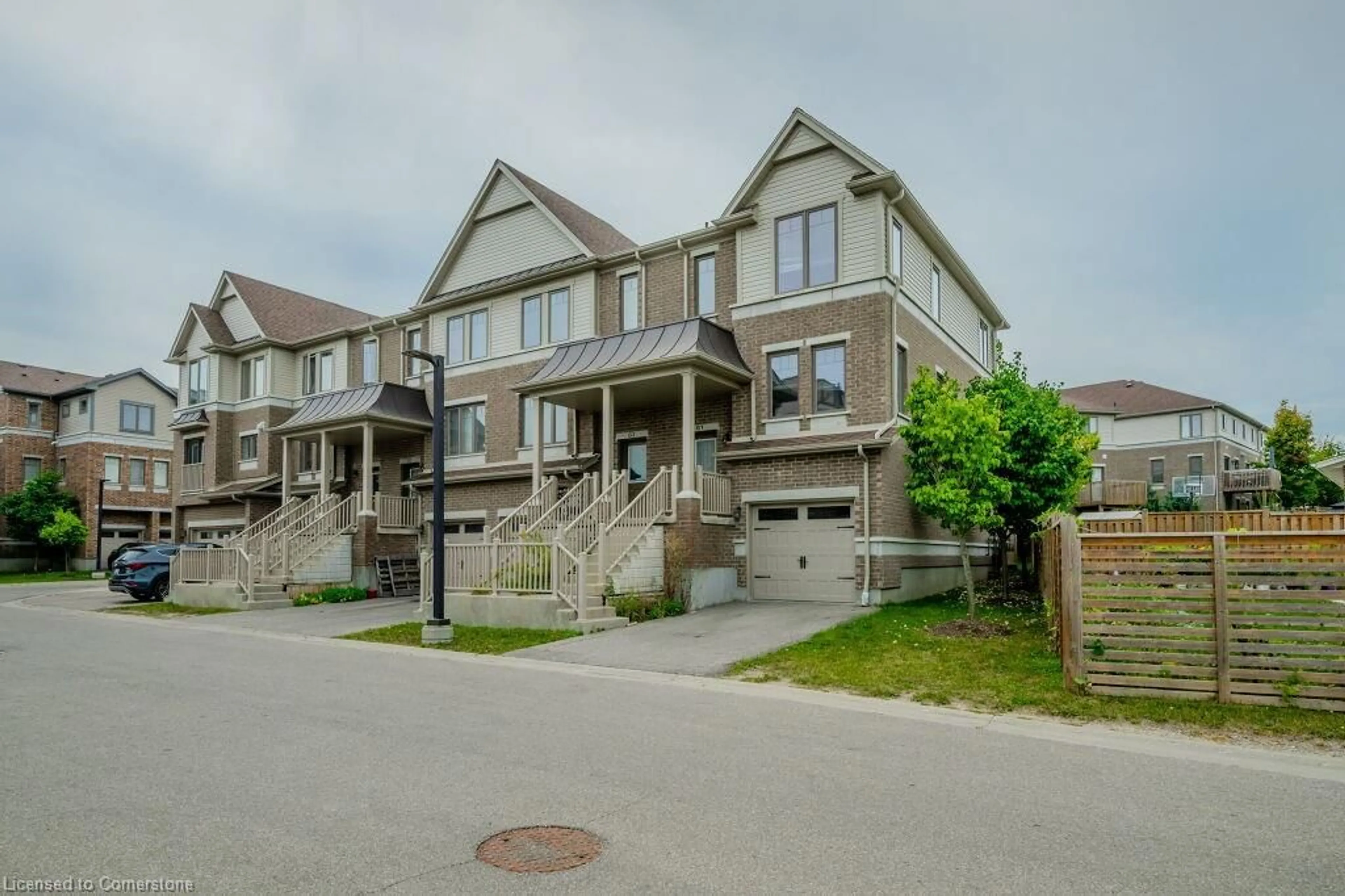 A pic from exterior of the house or condo, the street view for 70 Willowrun Dr #88, Kitchener Ontario N2A 0H5