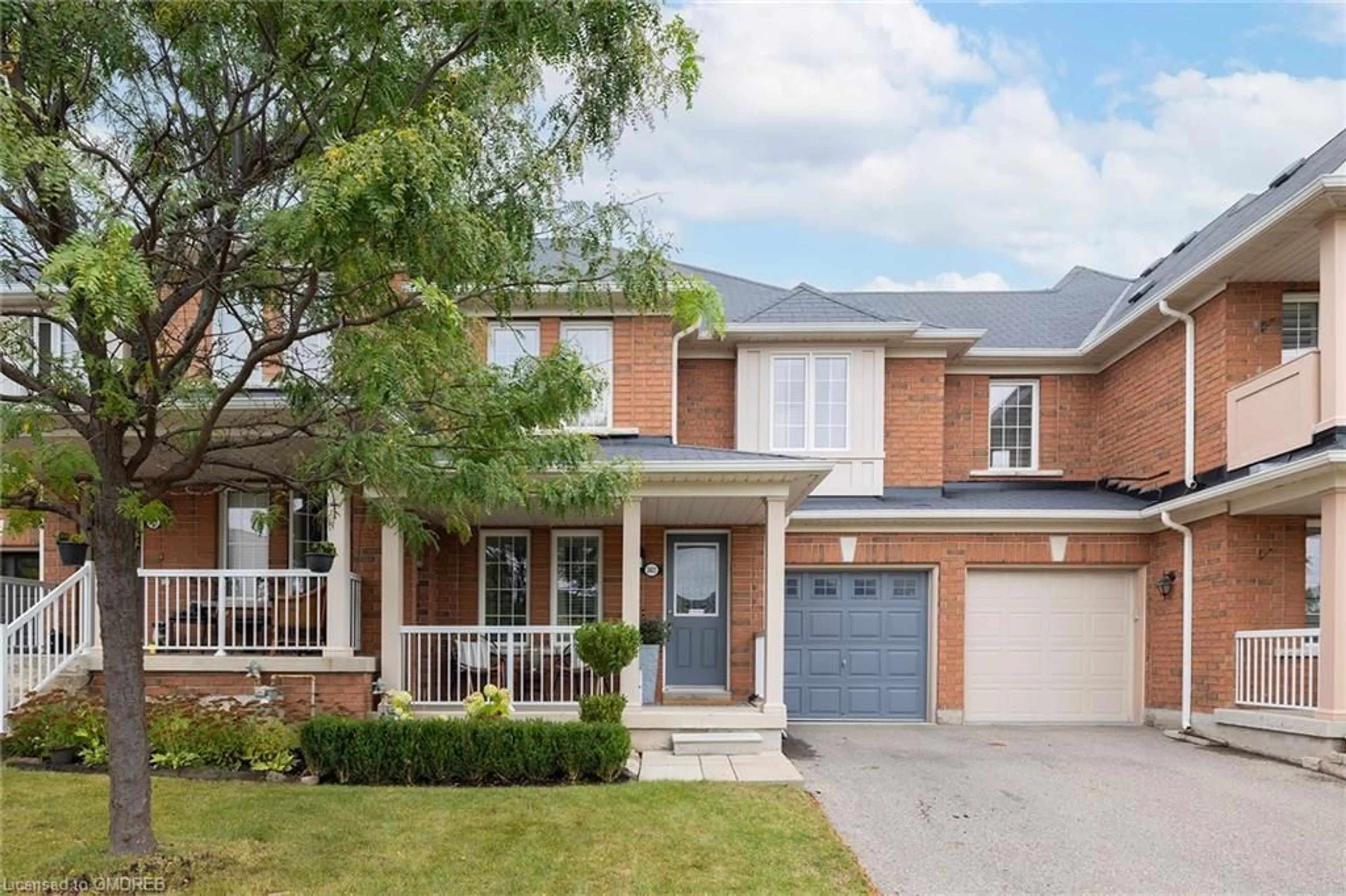 Home with brick exterior material for 2423 Postmaster Dr, Oakville Ontario L6M 0J2