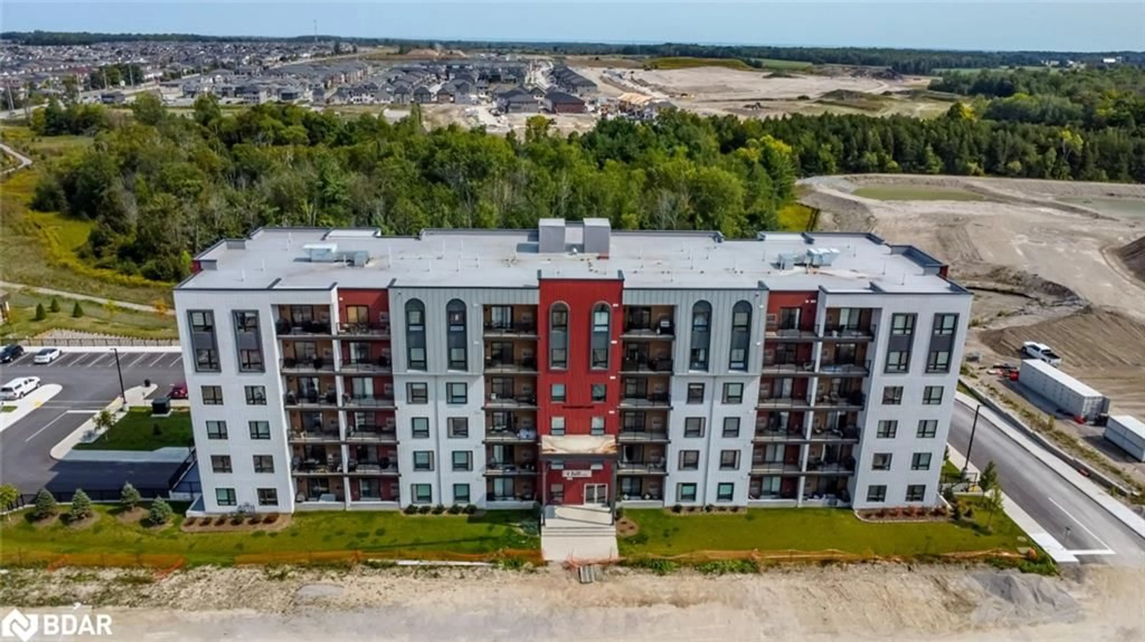 A pic from exterior of the house or condo, the front or back of building for 10 Culinary Lane #610, Barrie Ontario L9J 0K2