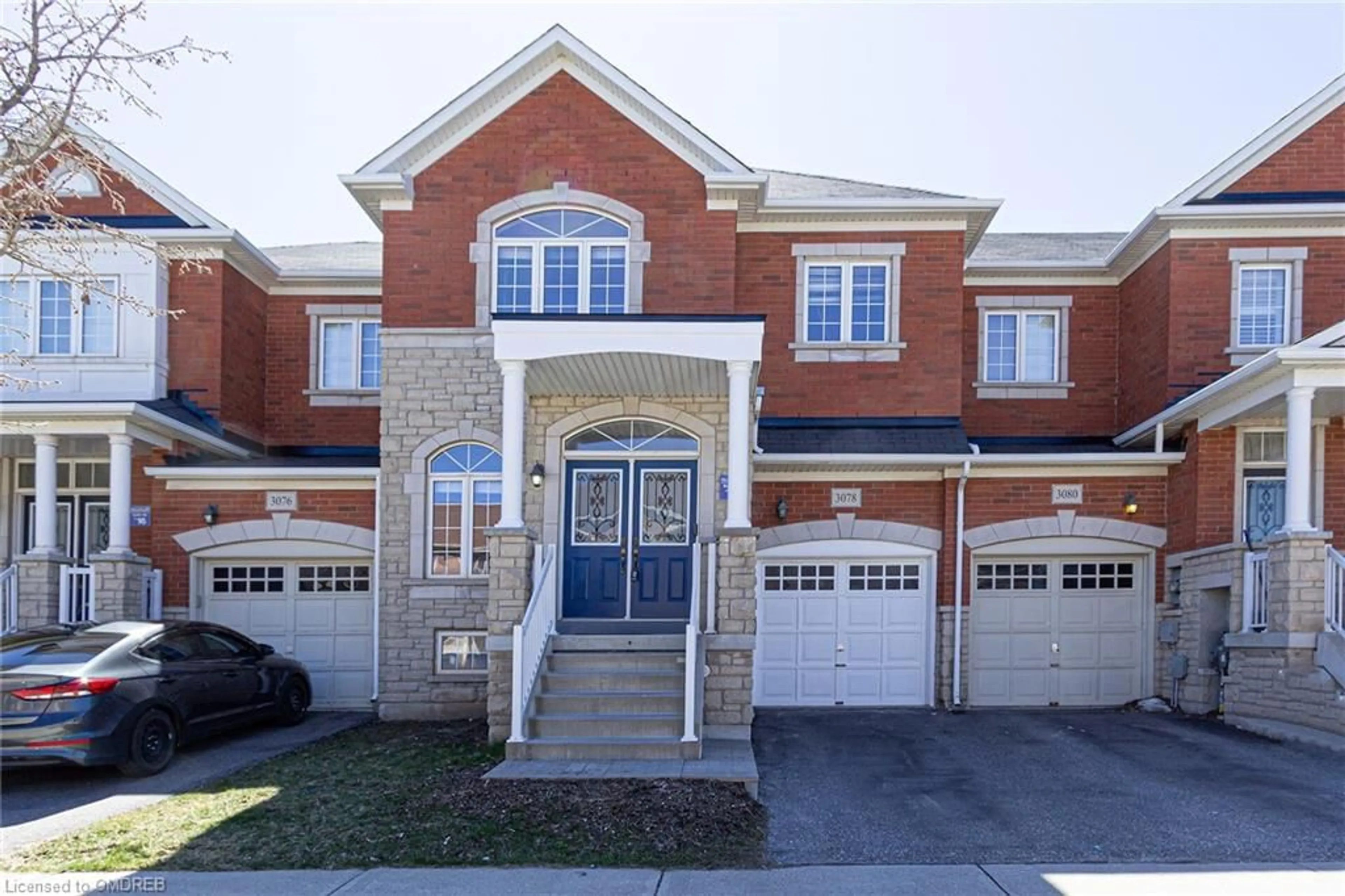 A pic from exterior of the house or condo, the street view for 3078 Janice Dr, Oakville Ontario L6M 0S7