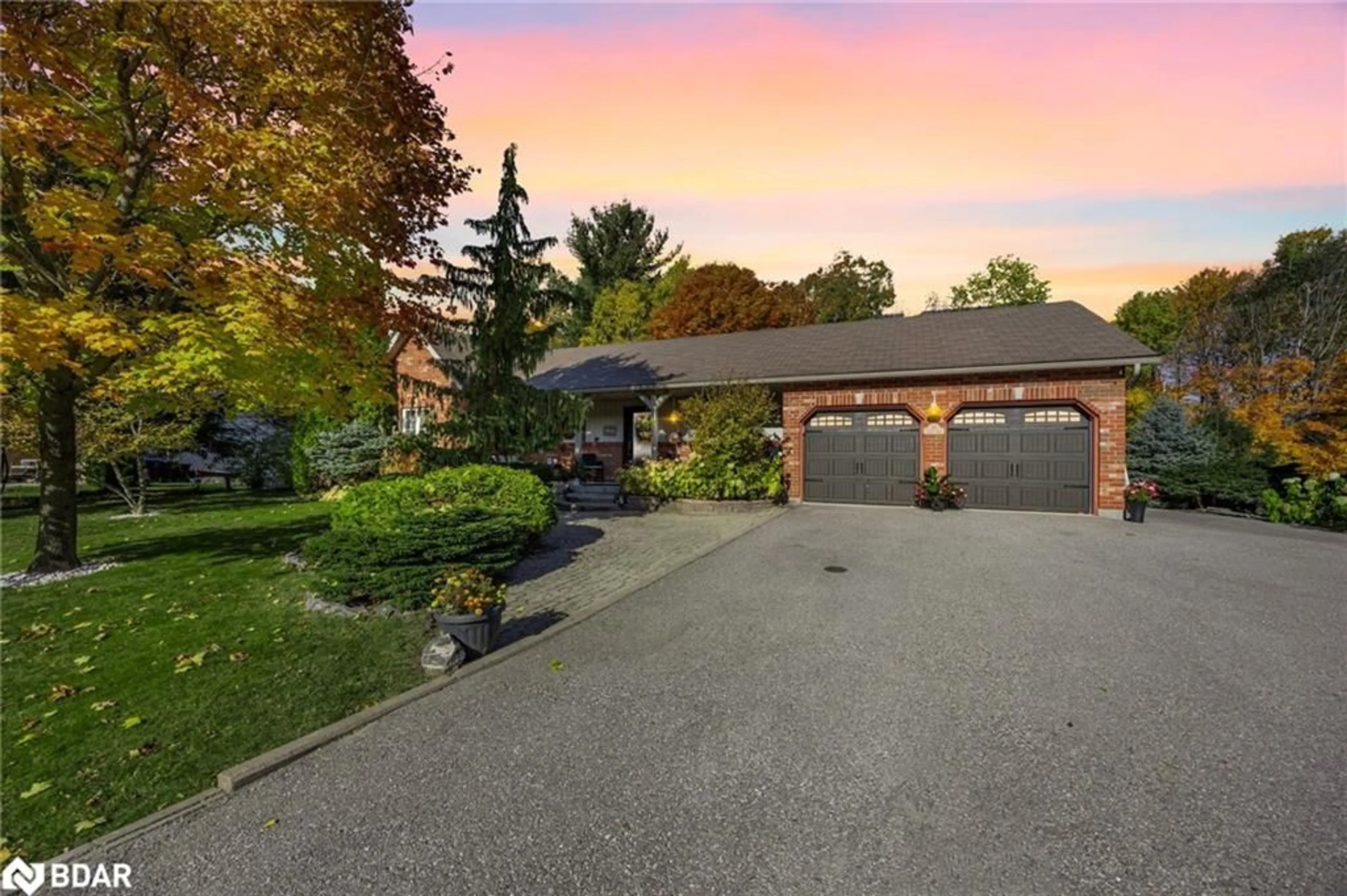 Frontside or backside of a home, cottage for 30 Hickory Lane, Oro-Medonte Ontario L0K 1E0