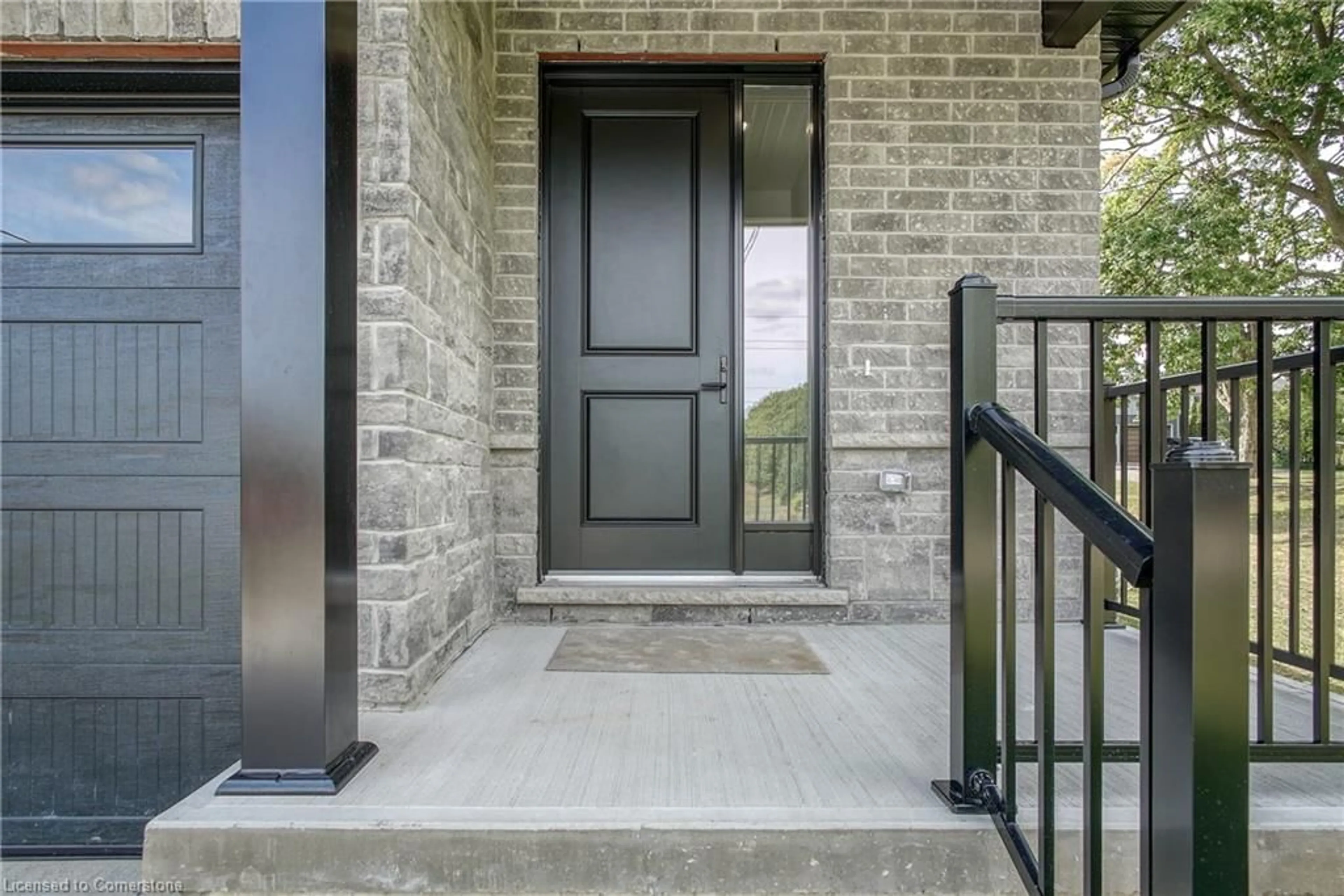 Indoor entryway, cement floor for 1162 Swan St, Ayr Ontario N0B 1E0