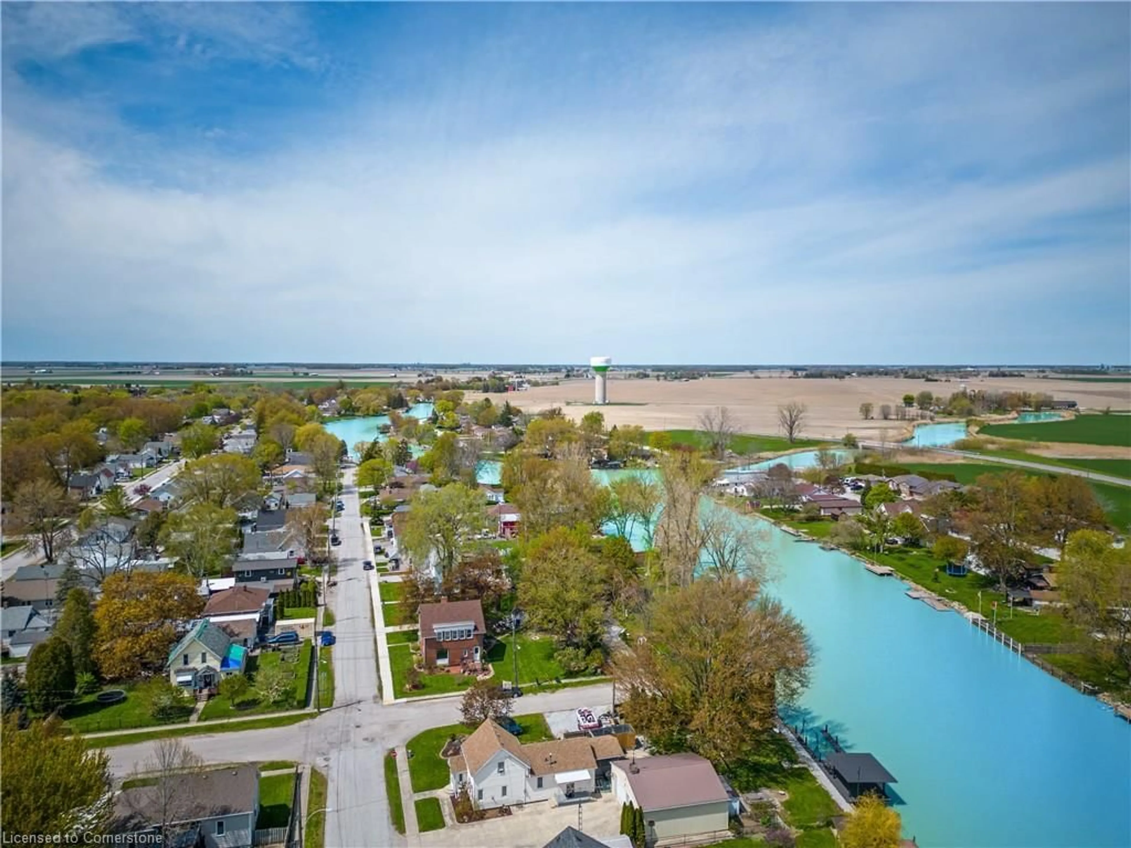 A pic from exterior of the house or condo, the view of lake or river for 310 Emily St, Wallaceburg Ontario N8A 4K3