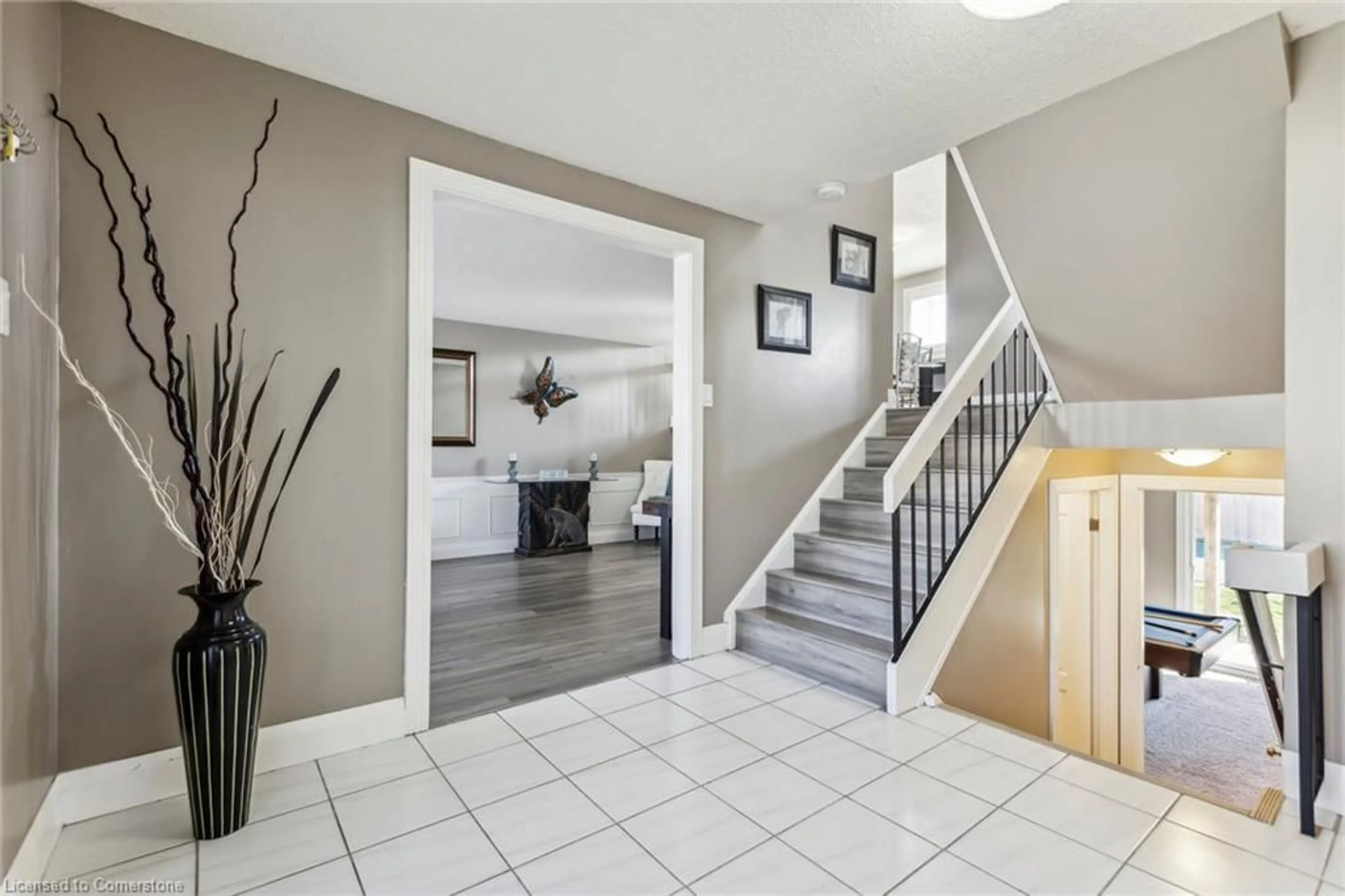 Indoor entryway, wood floors for 67 Manor Dr, Kitchener Ontario N2A 2T9