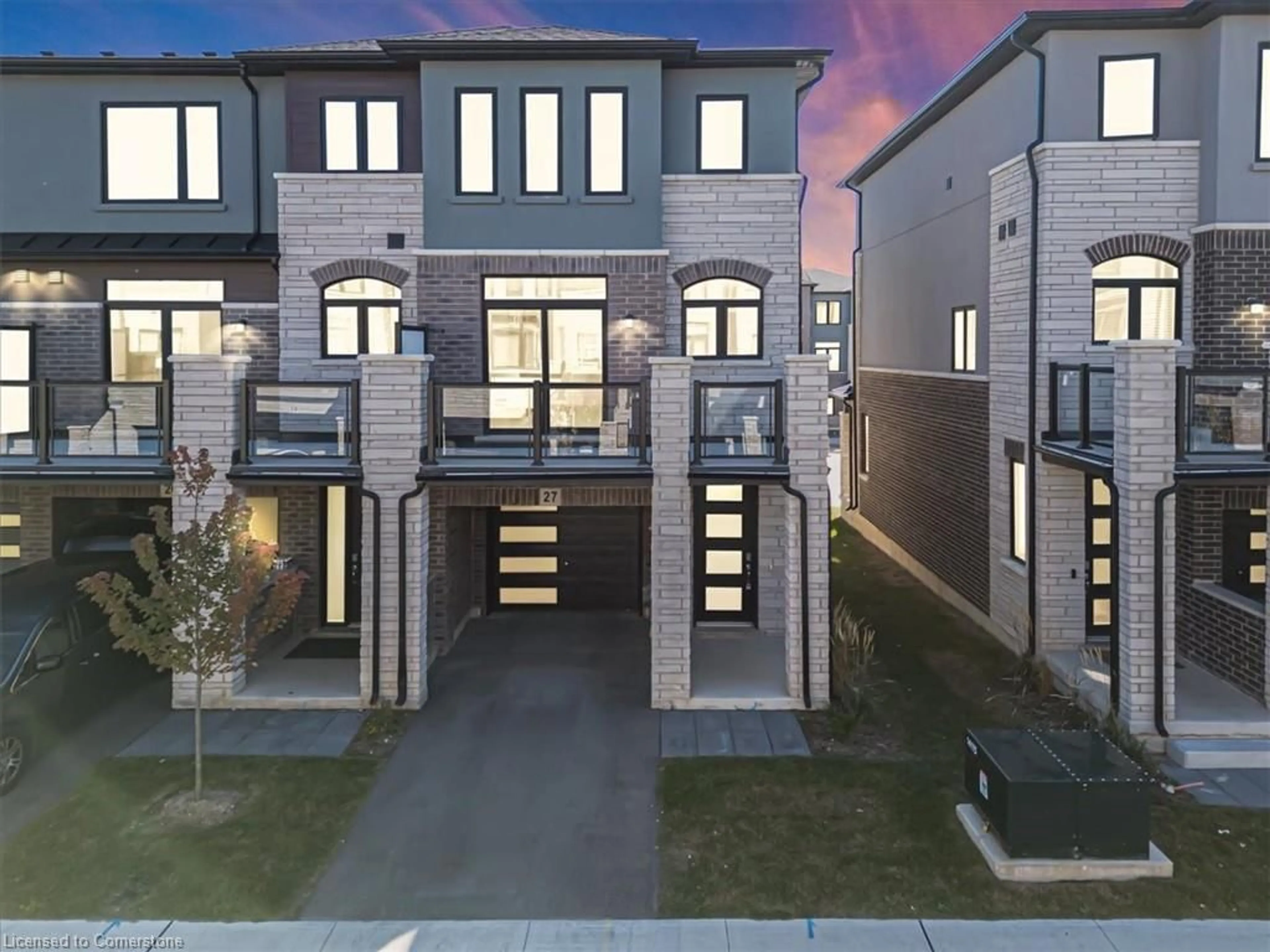 A pic from exterior of the house or condo, the street view for 290 Equestrian Way #27, Cambridge Ontario N3E 0E7