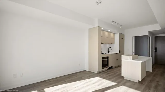 Additional property image - 370 Martha St Unit 905