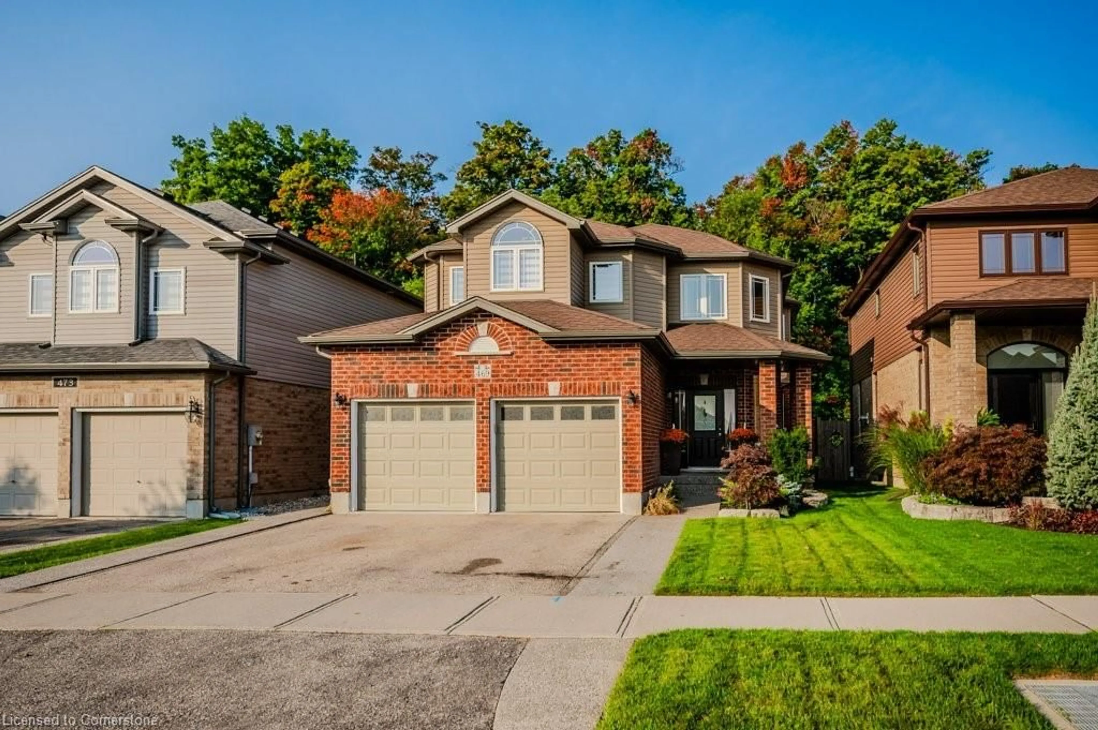 Home with brick exterior material for 469 Zeller Dr, Kitchener Ontario N2A 4M4