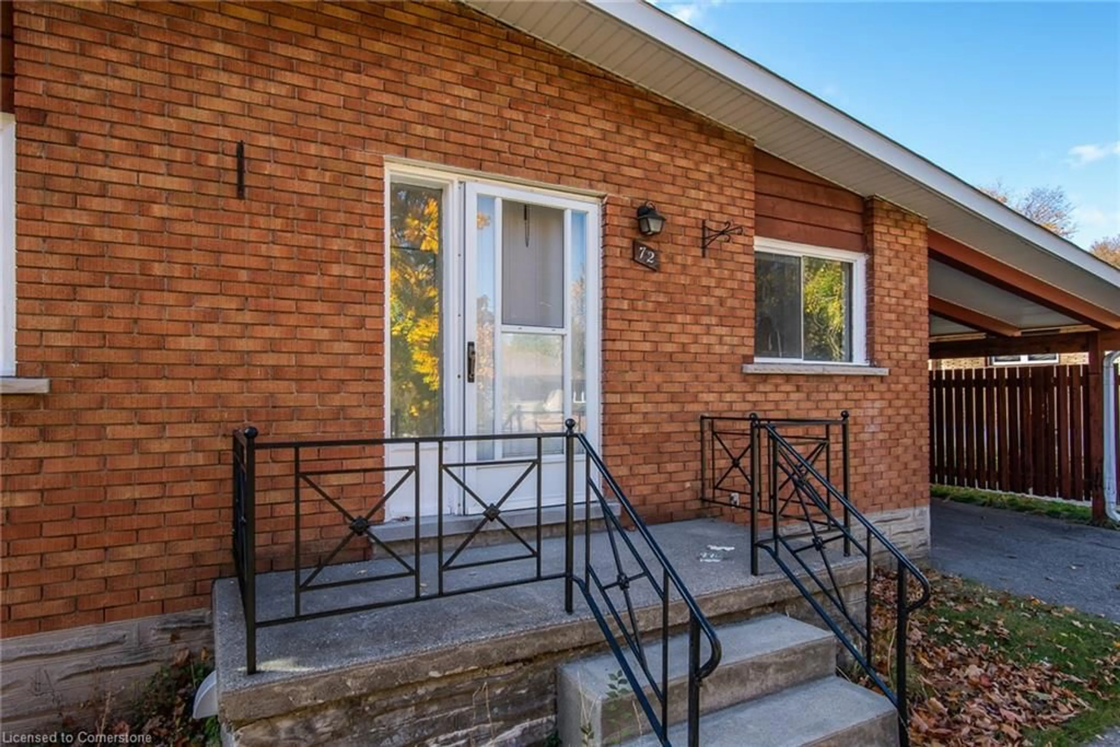 Home with brick exterior material for 72 Massey Ave, Kitchener Ontario N2C 1M3