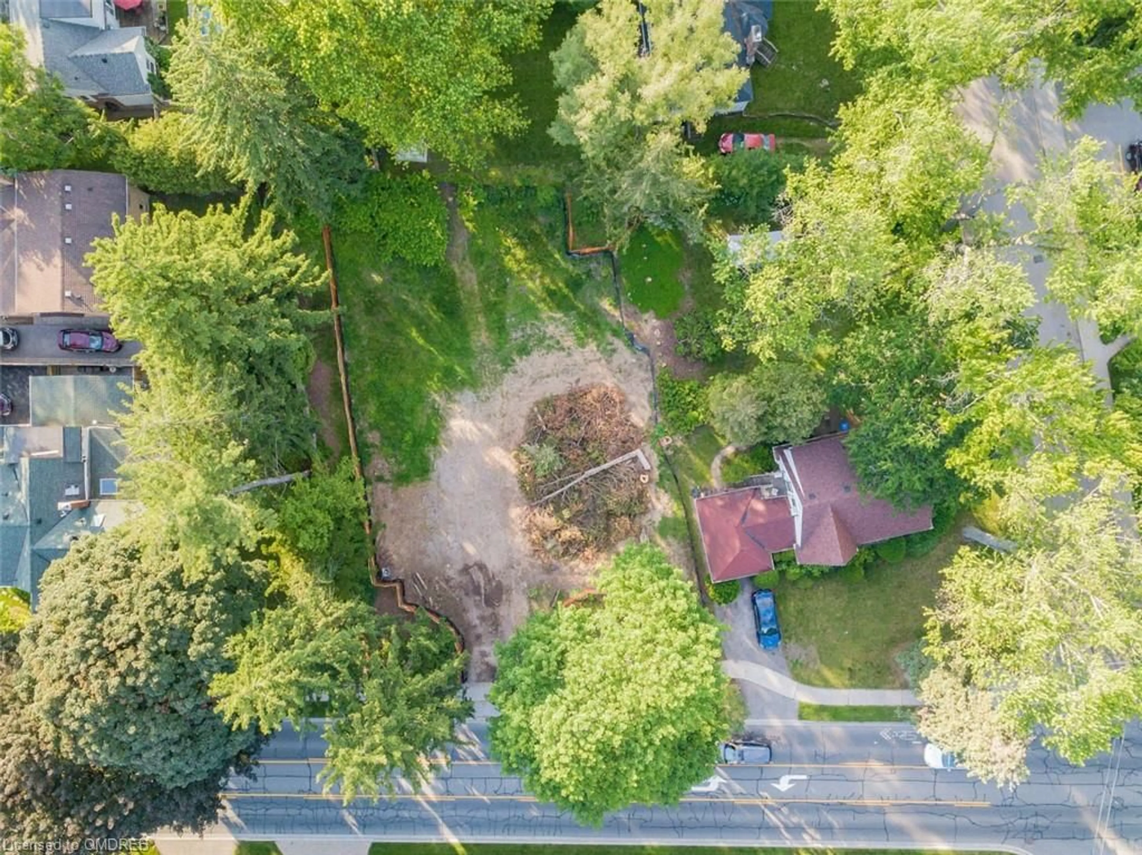 Frontside or backside of a home, the street view for 2379/2381 Lakeshore Rd, Burlington Ontario L7R 1B7