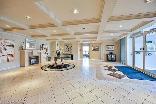 Additional property image - 3000 Creekside Dr Unit 601