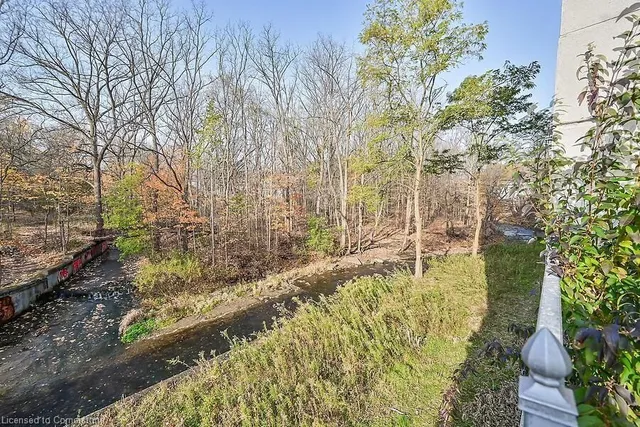 Additional property image - 3000 Creekside Dr Unit 601